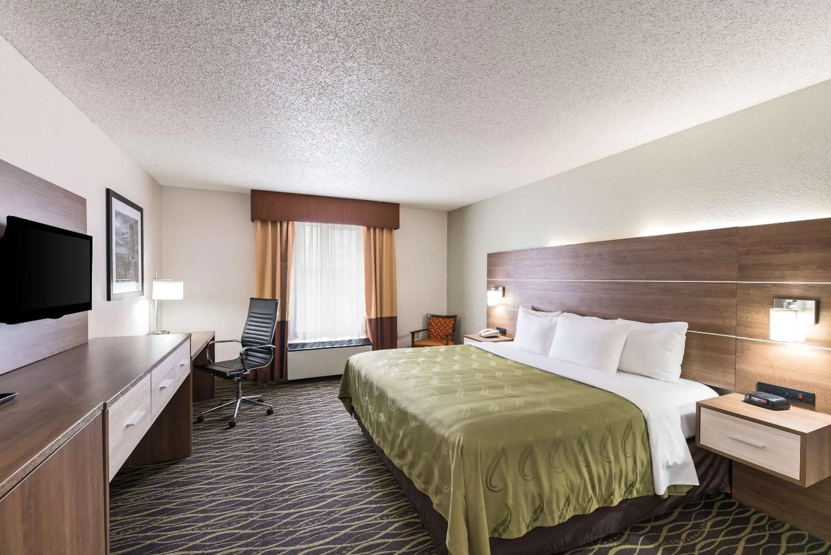 Photo of the whole room, Bed in Quality Inn Williams Near Grand Canyon