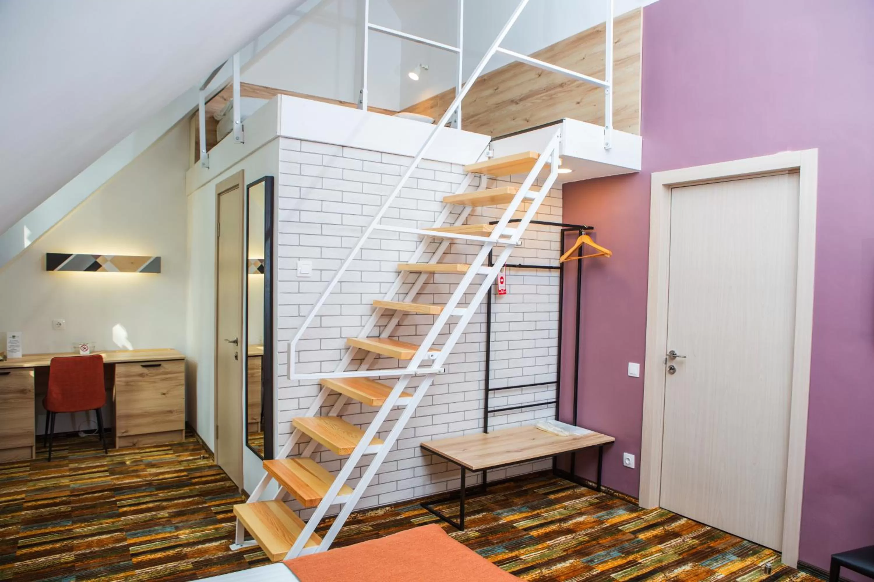 Photo of the whole room in Ukraina Hotel