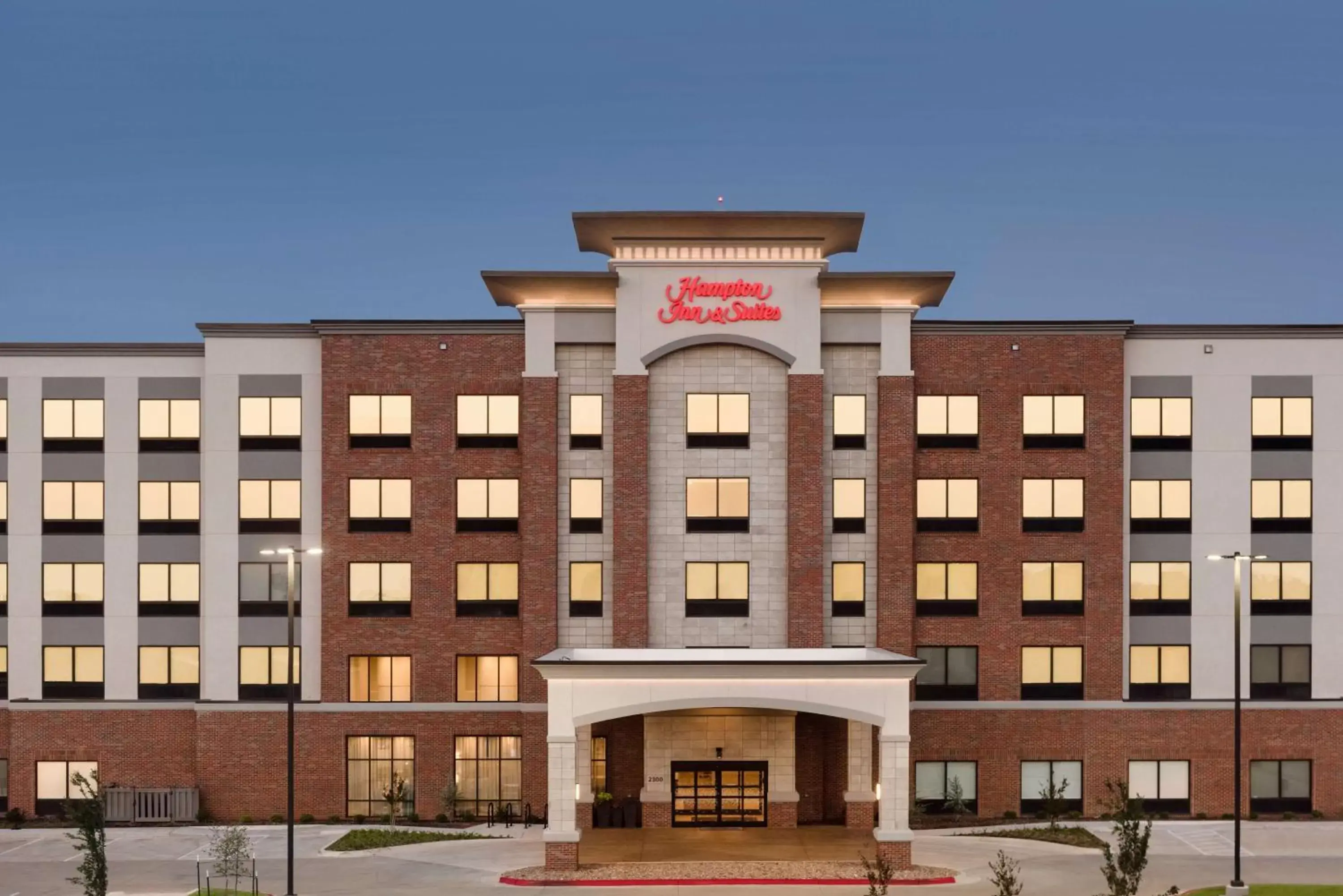 Property Building in Hampton Inn & Suites Norman-Conference Center Area, Ok