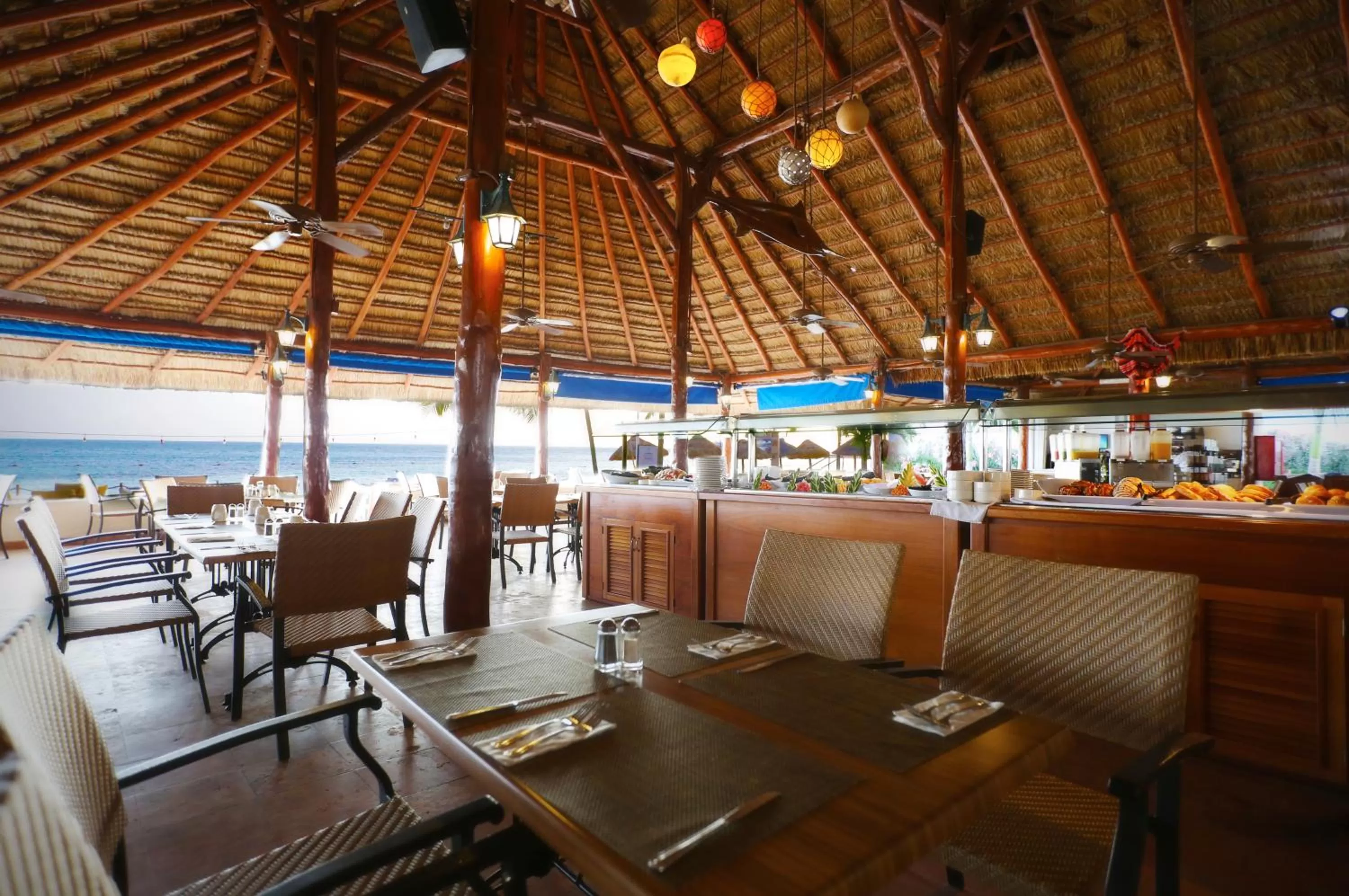 Restaurant/places to eat in The Royal Cancun All Suites Resort