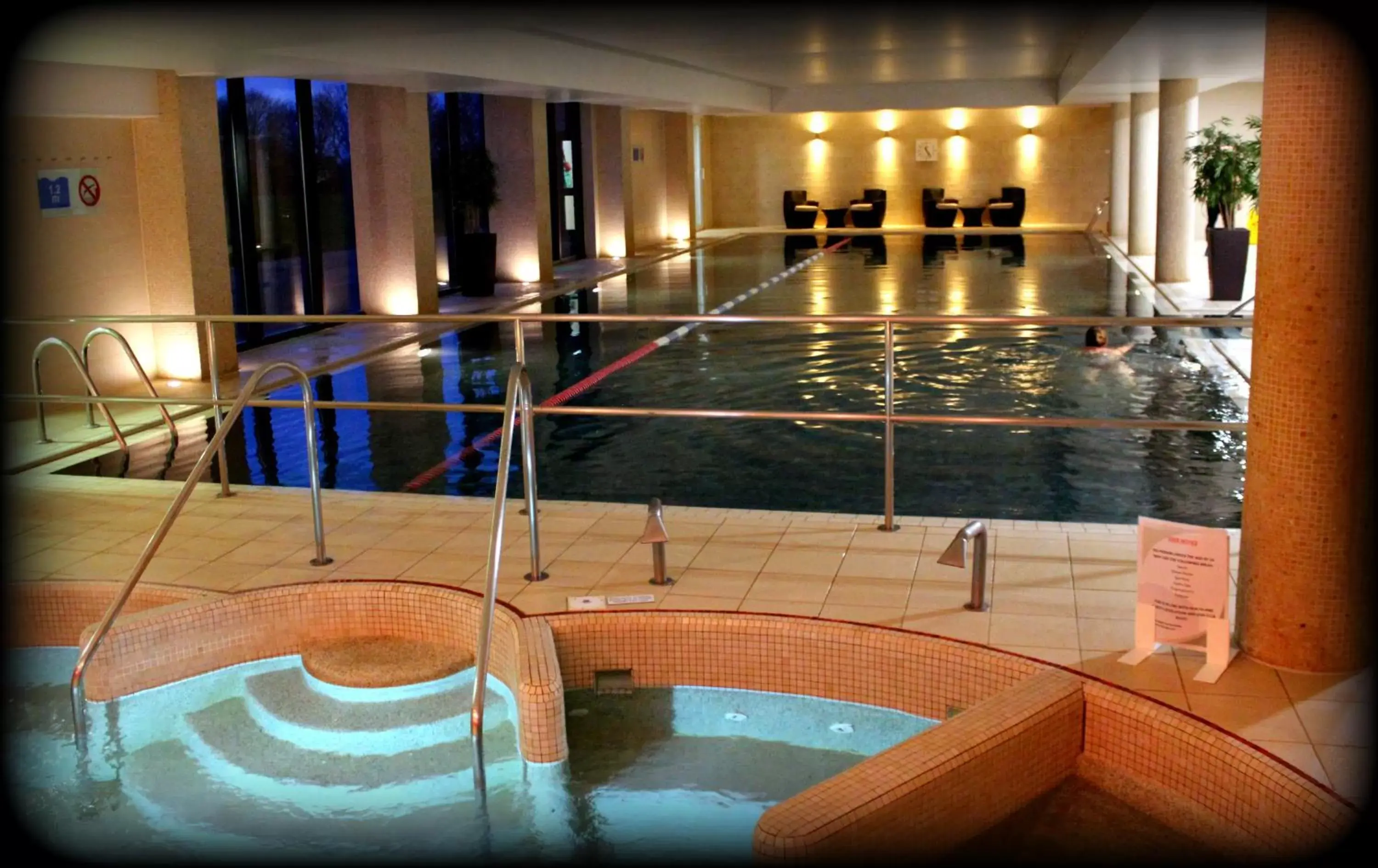 Spa and wellness centre/facilities, Swimming Pool in Bicester Hotel, Golf & Spa