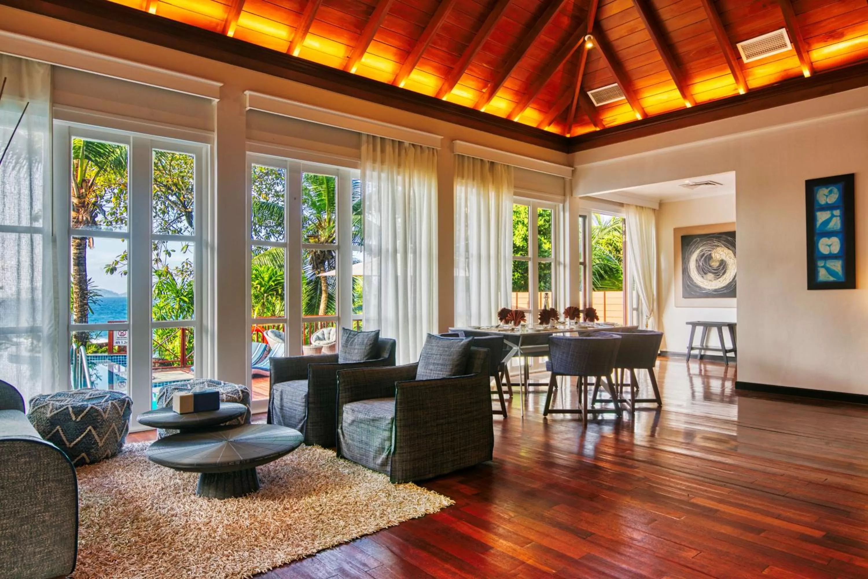 Living room in Hilton Seychelles Labriz Resort & Spa
