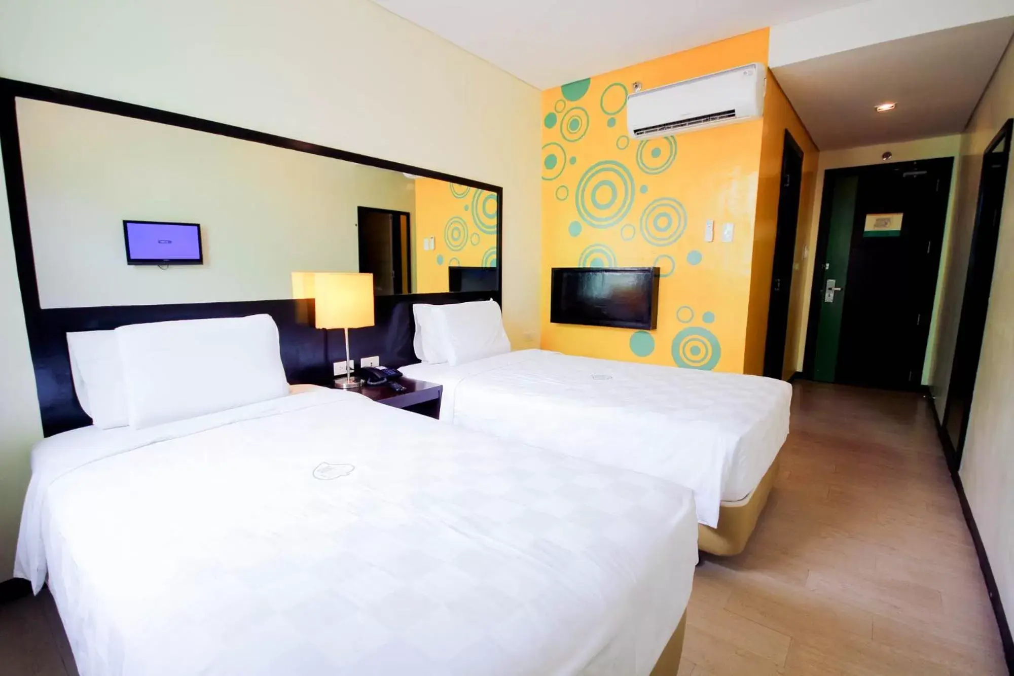 Bed in Go Hotels Puerto Princesa