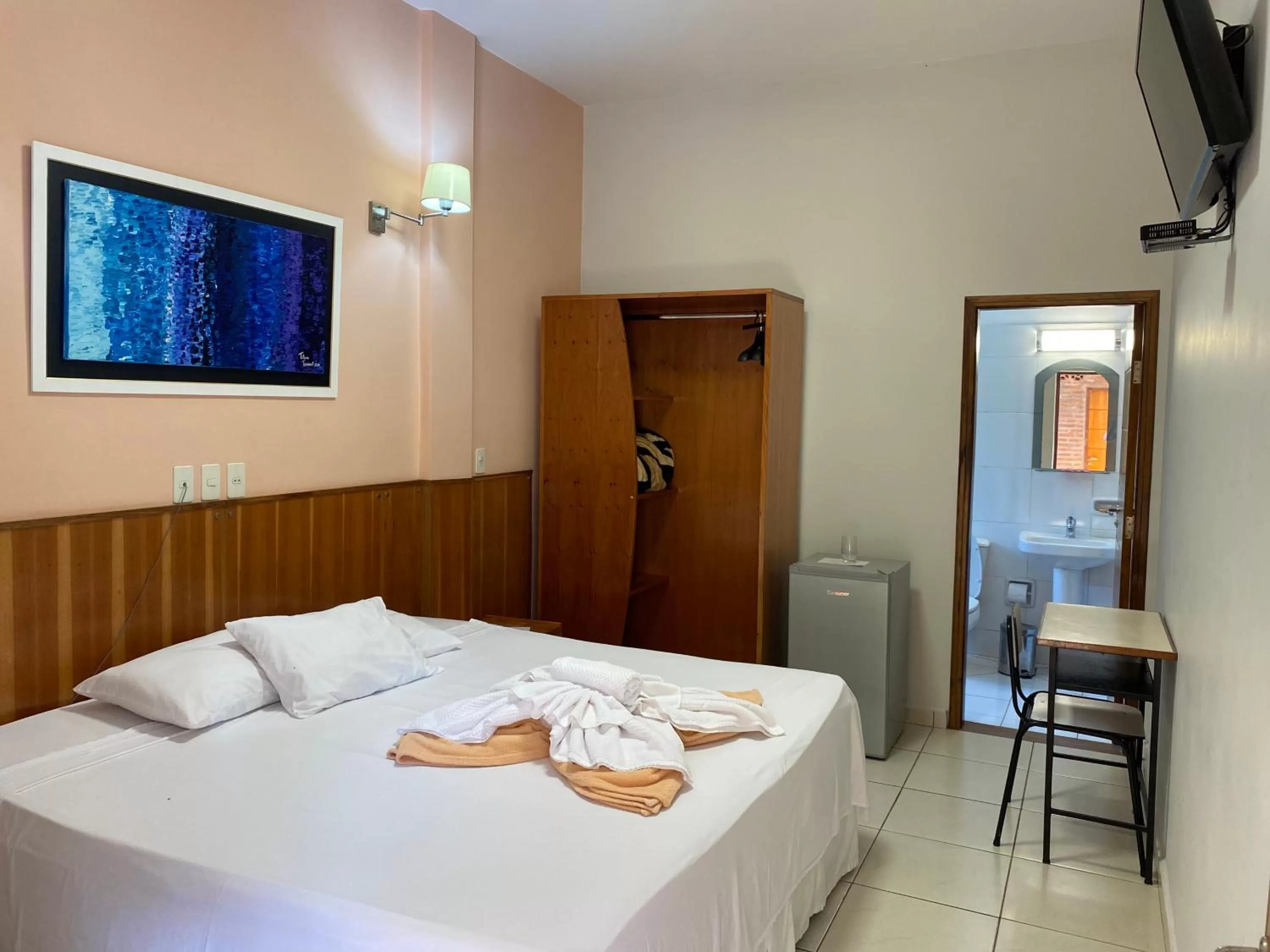 Classic King Room in Terwindt Hotel