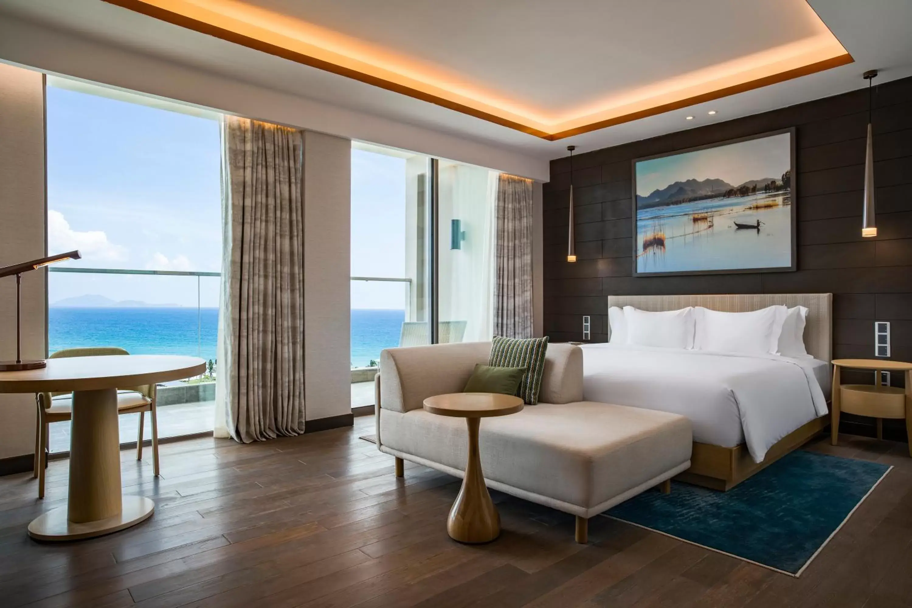 Bedroom, Seating Area in Radisson Blu Resort Cam Ranh