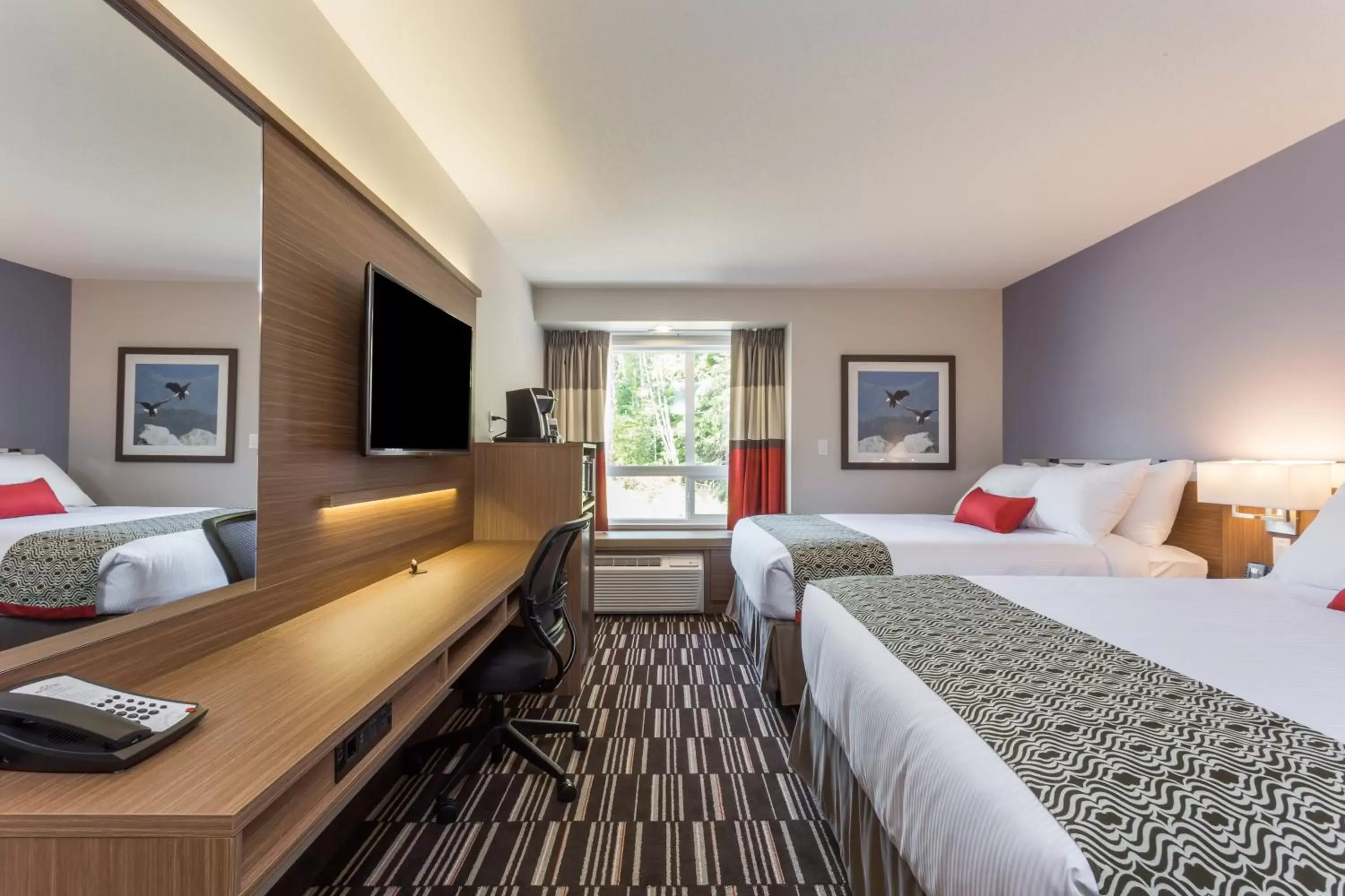 Bed in Microtel Inn and Suites by Wyndham Kitimat