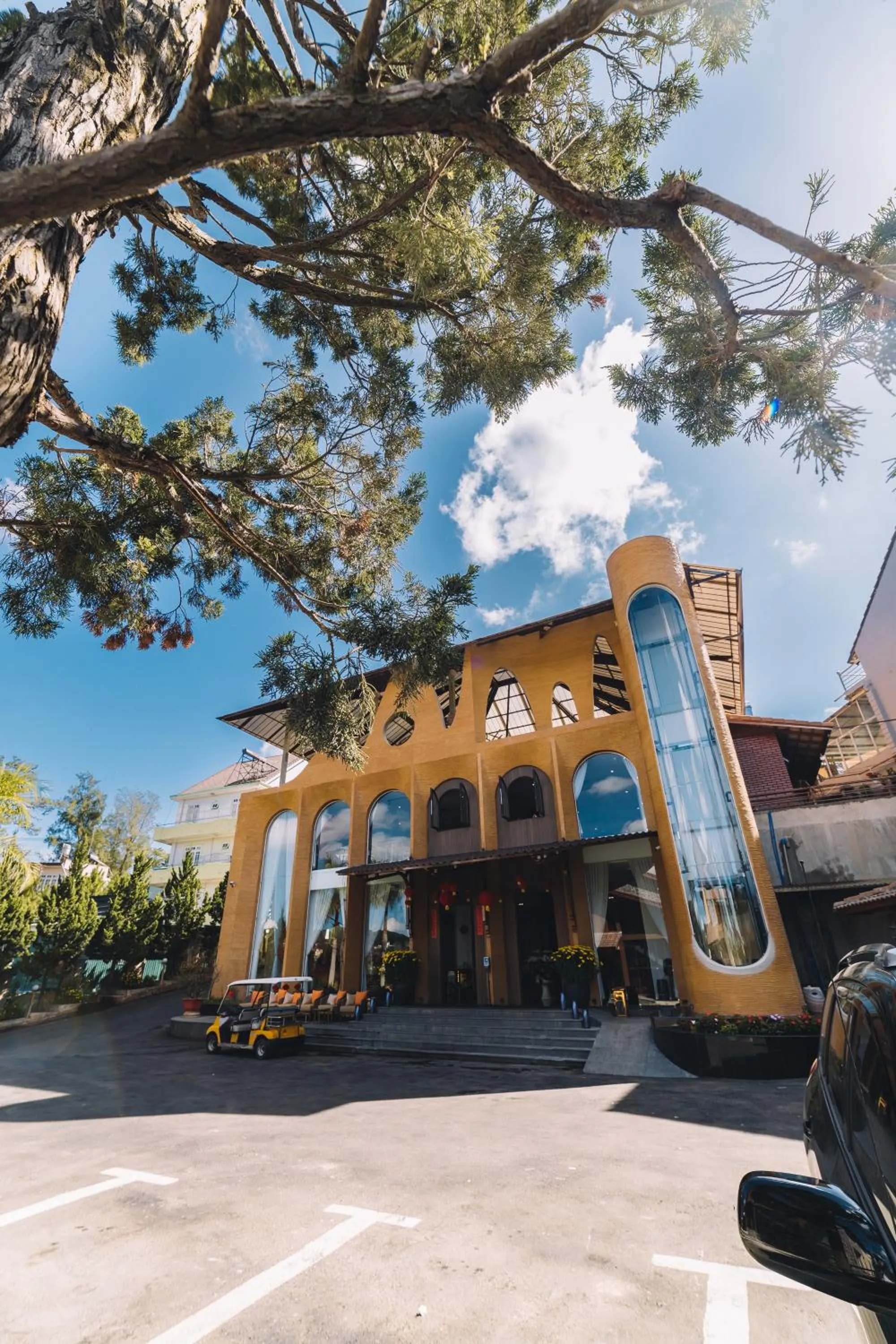 Property building in Zen Valley Dalat