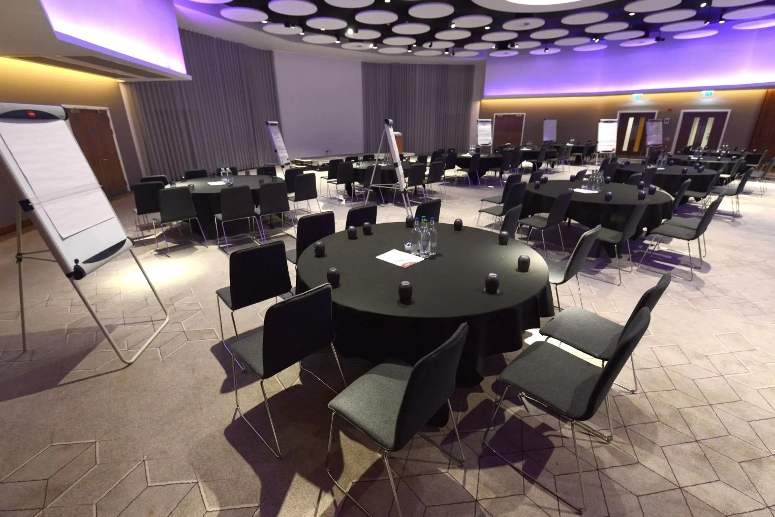 Meeting/conference room, Restaurant/Places to Eat in Crowne Plaza Newcastle - Stephenson Quarter, an IHG Hotel