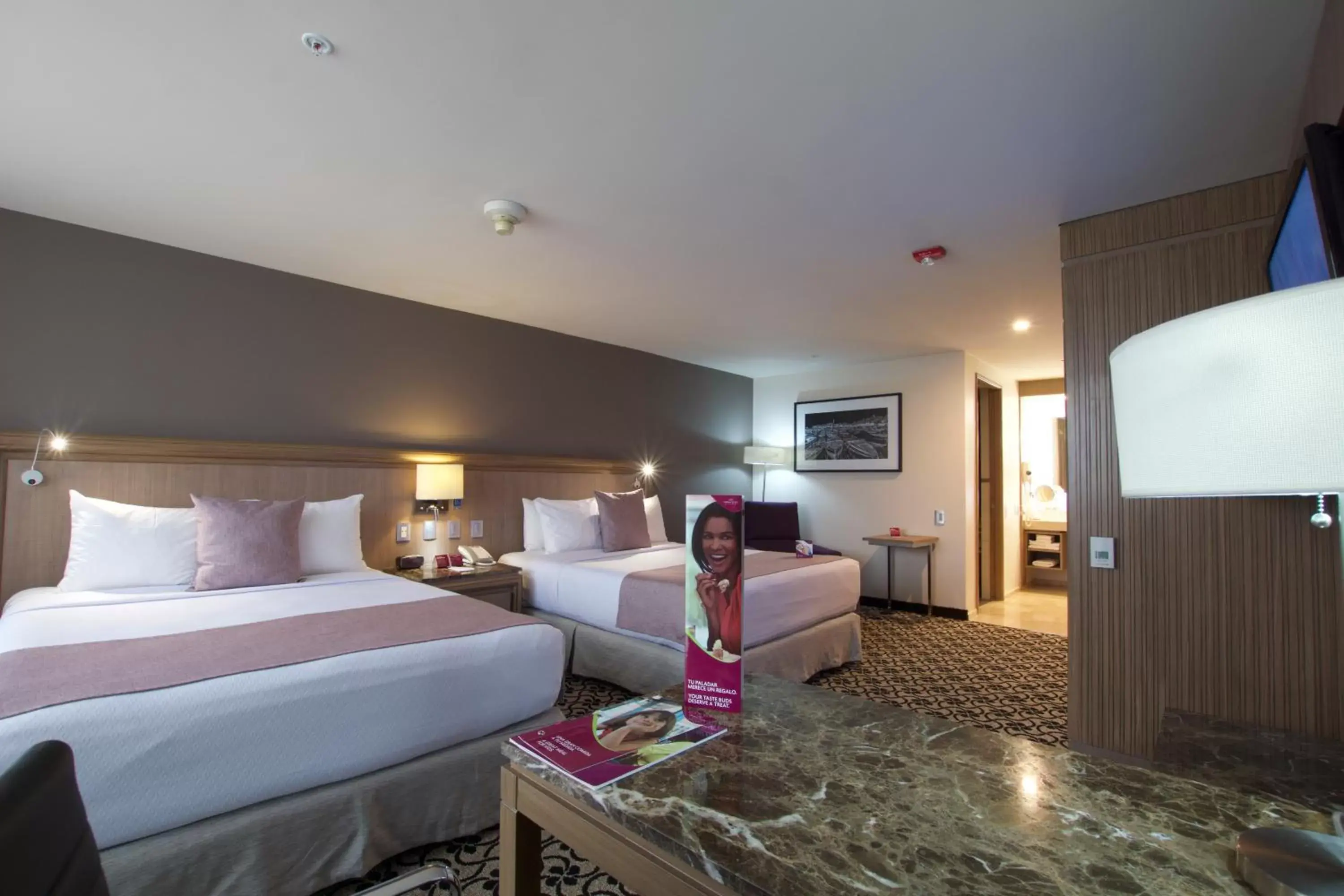 Photo of the whole room, Bed in Crowne Plaza Hotel Mexico City North-Tlalnepantla, an IHG Hotel Photo of the whole room, Bed in Crowne Plaza Hotel Mexico City North-Tlalnepantla, an IHG Hotel