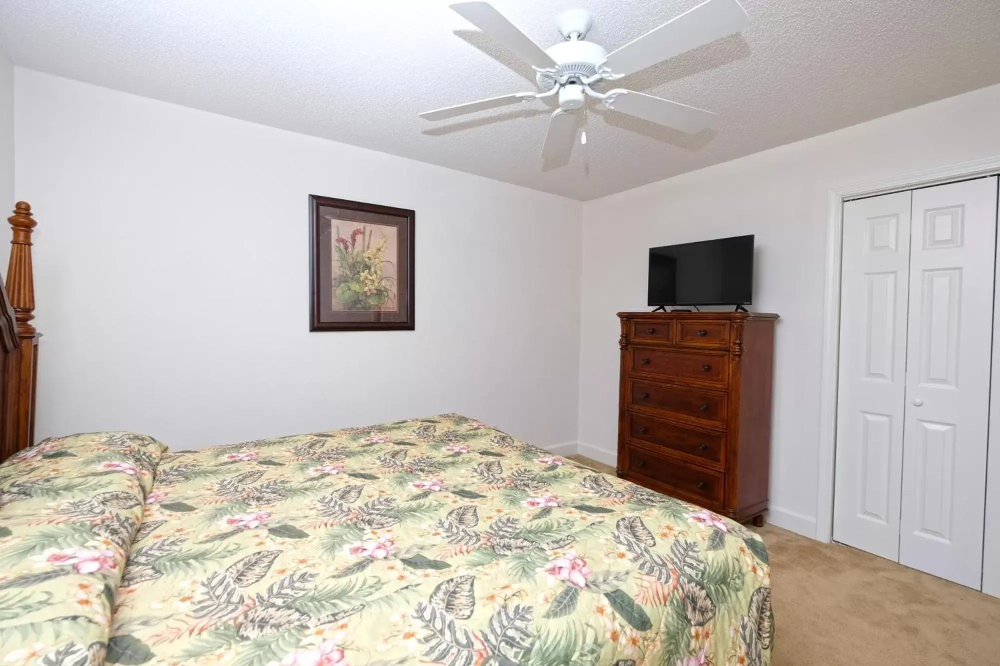 Bedroom, Bed in Barefoot Resort Golf & Yacht Club Villas