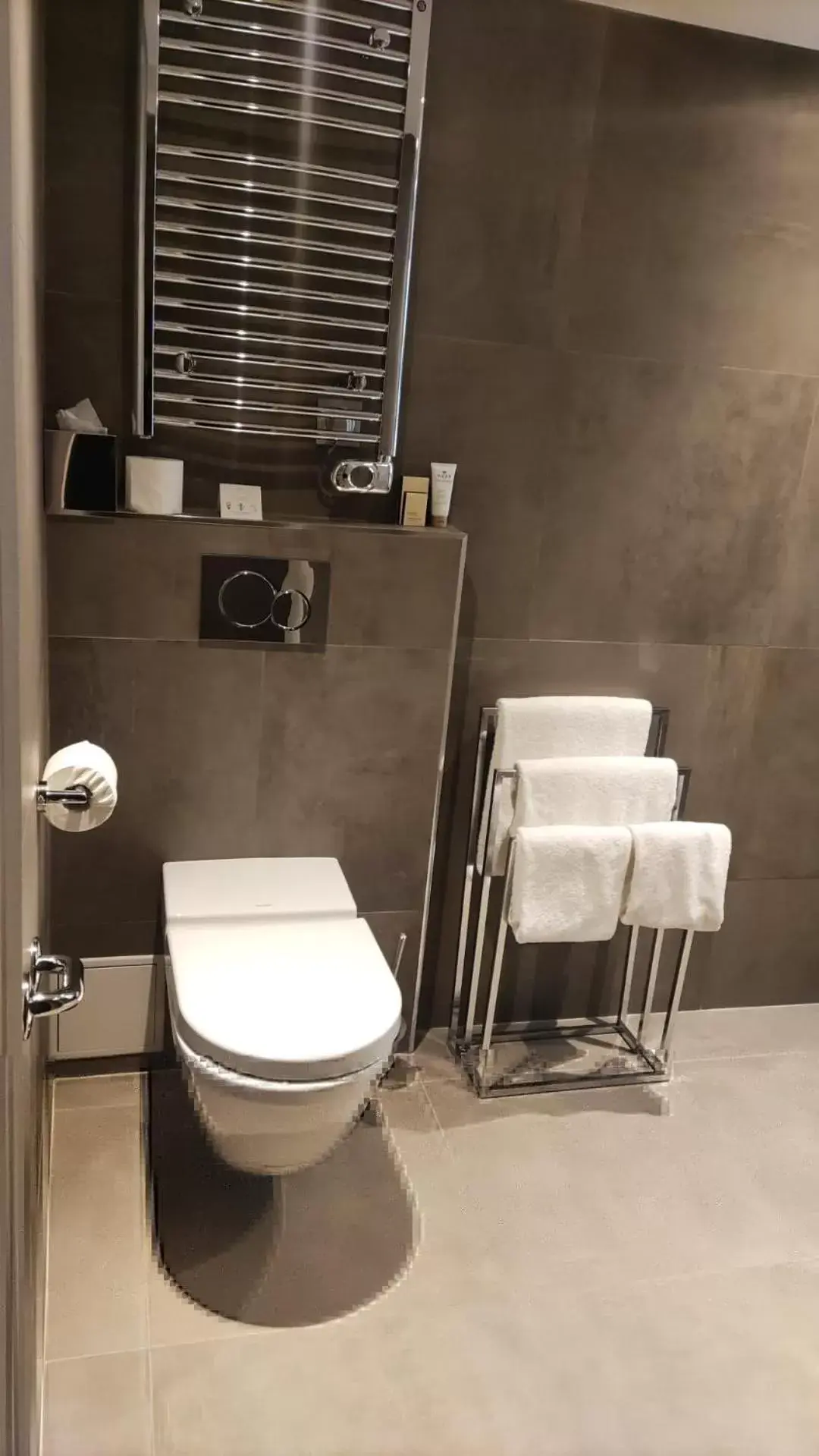 Bathroom in Hôtel Duo