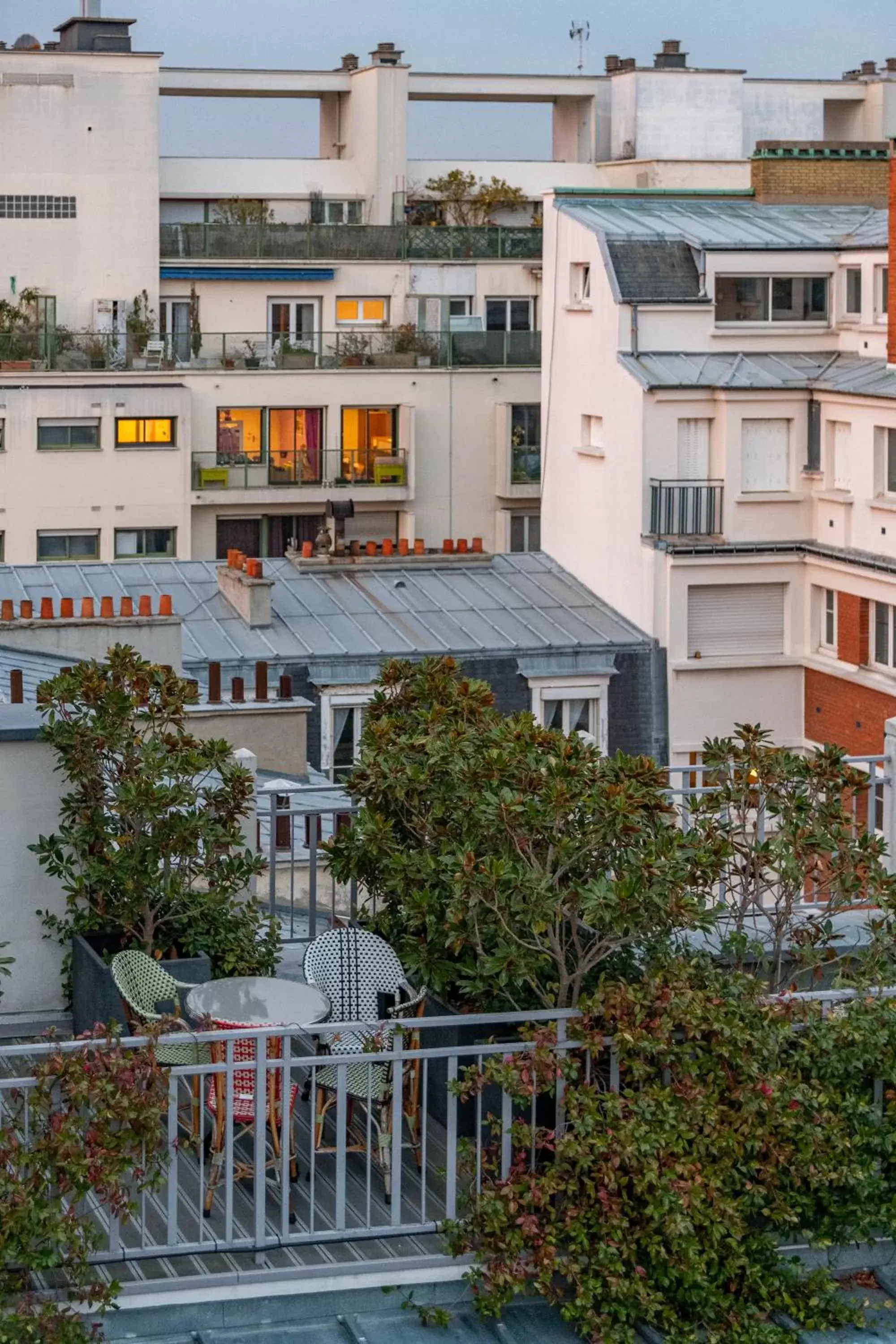 Neighbourhood, Property Building in Hotel Eiffel Blomet