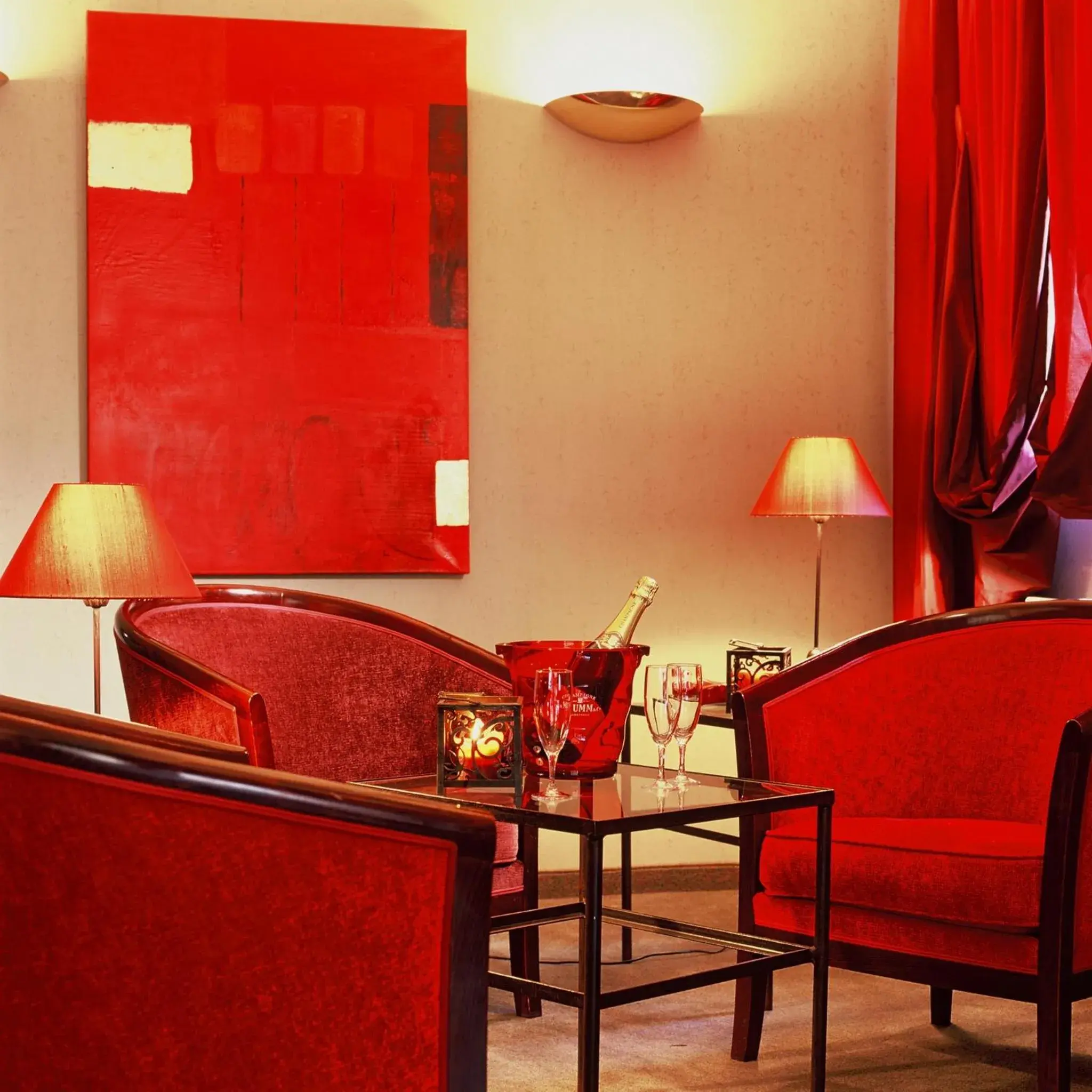 Lounge or bar, Seating Area in Les Jardins D'Adalric