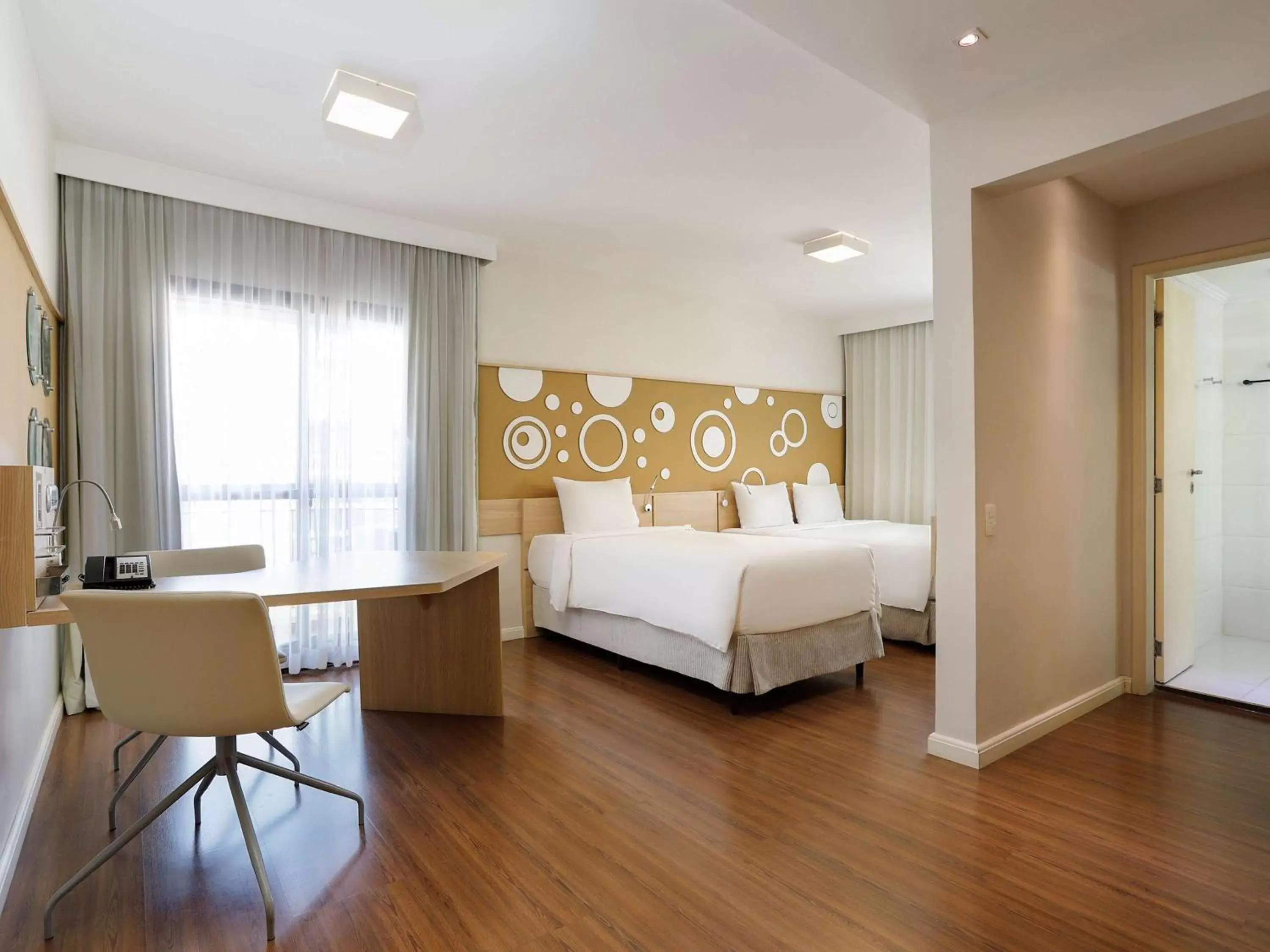 Photo of the whole room in Mercure Sao Paulo Alamedas