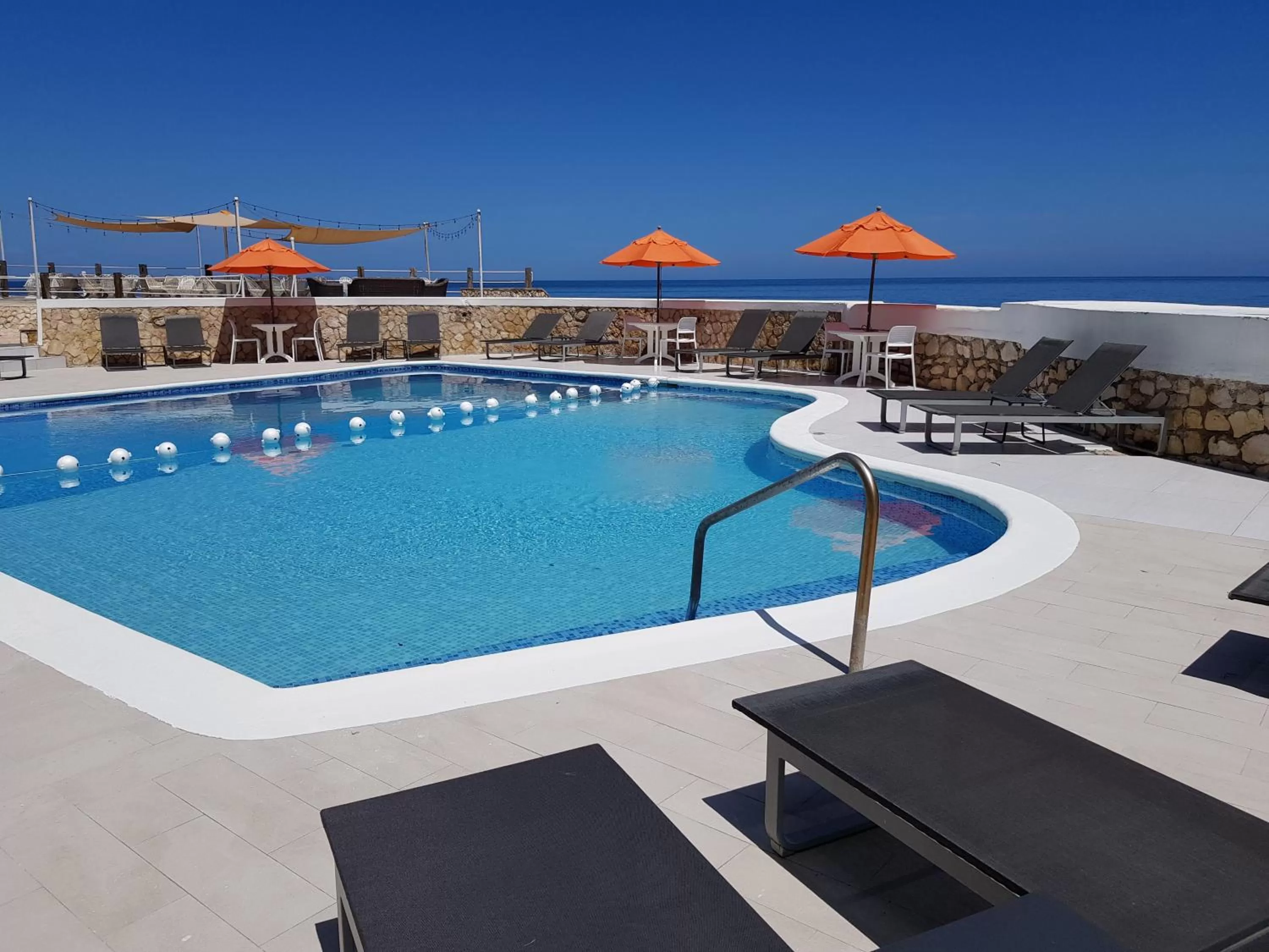 Swimming pool in Samsara Cliff Resort