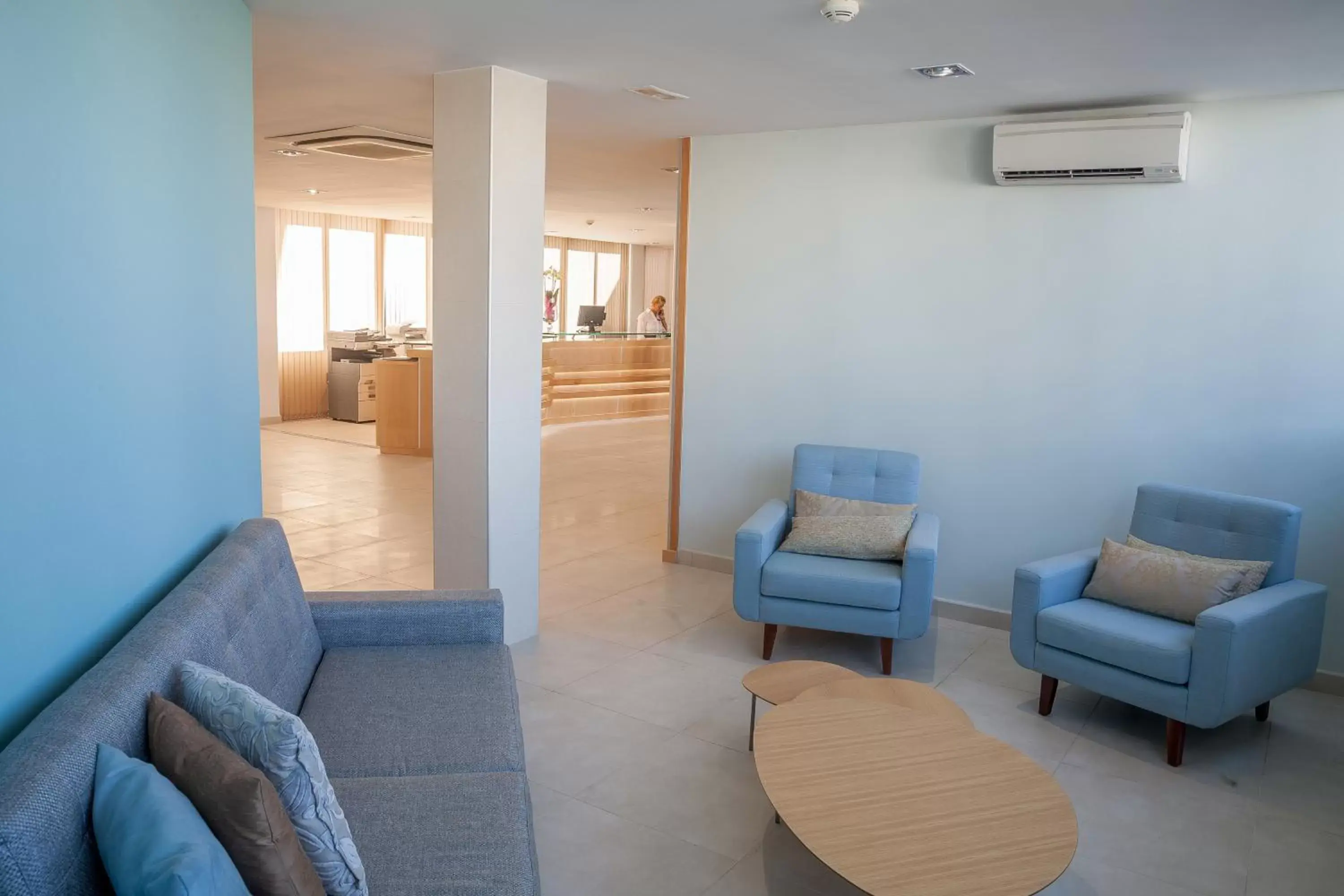 Lobby or reception, Seating Area in Royal Sunset Beach Club