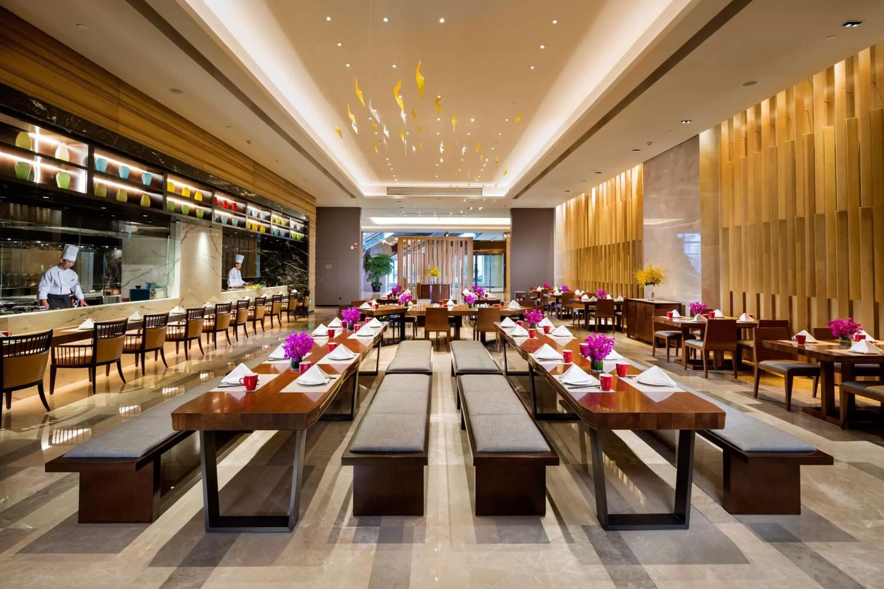 Lounge or bar, Restaurant/Places to Eat in Hilton Urumqi