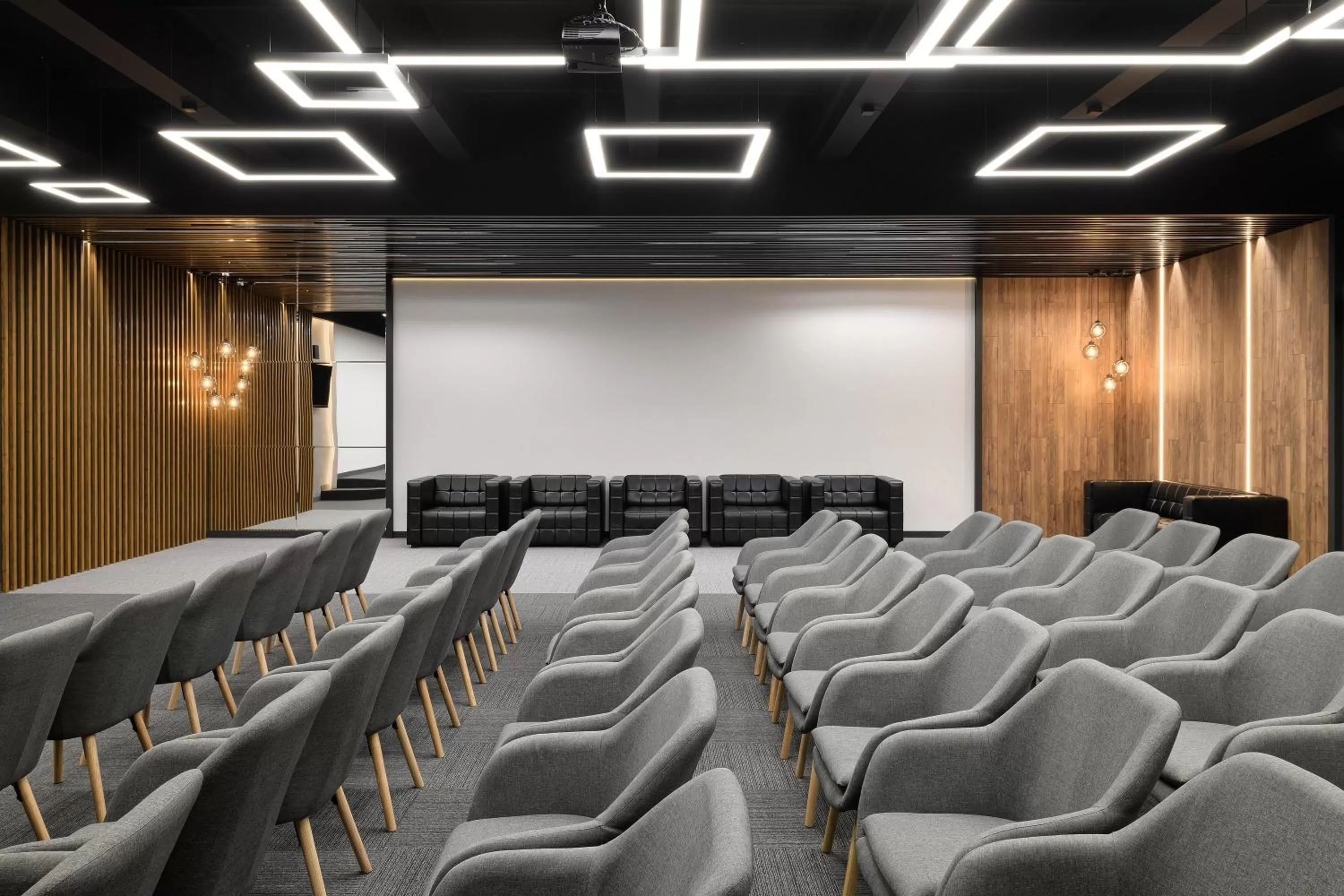 Business facilities in Ribas Rooms Bila Tserkva