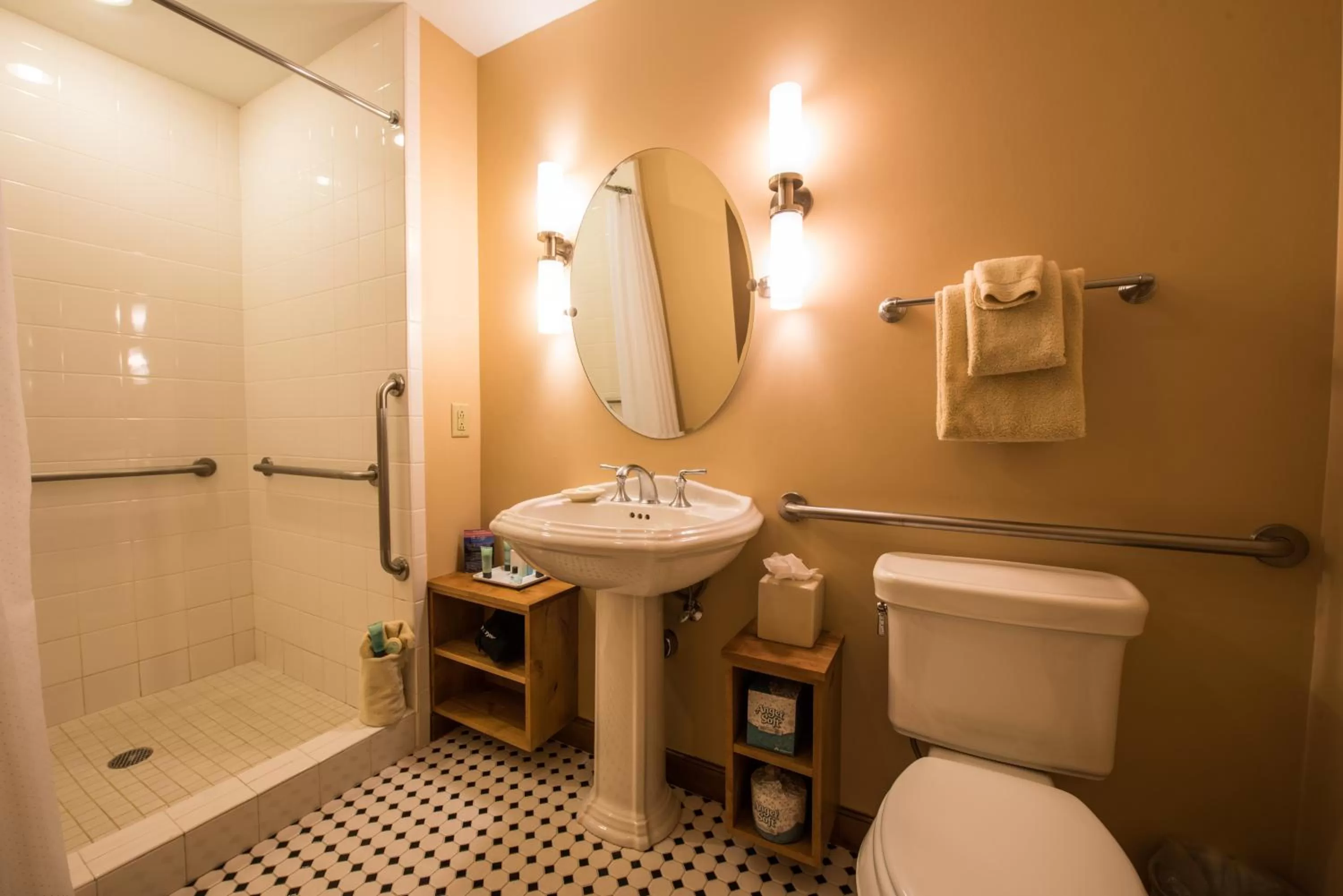 The Lodge at Mountaineer Square