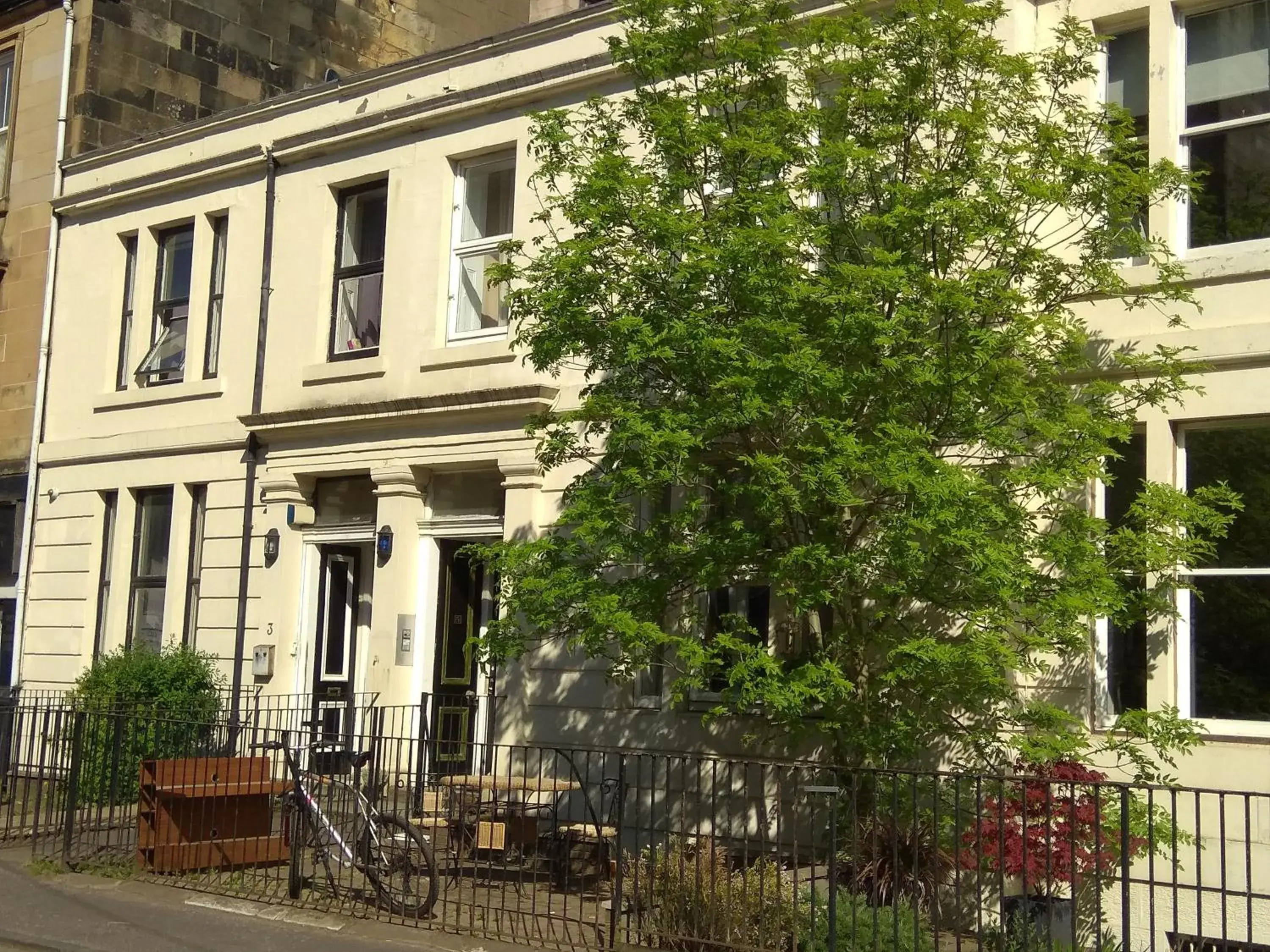 Facade/entrance, Property Building in Glasgow House