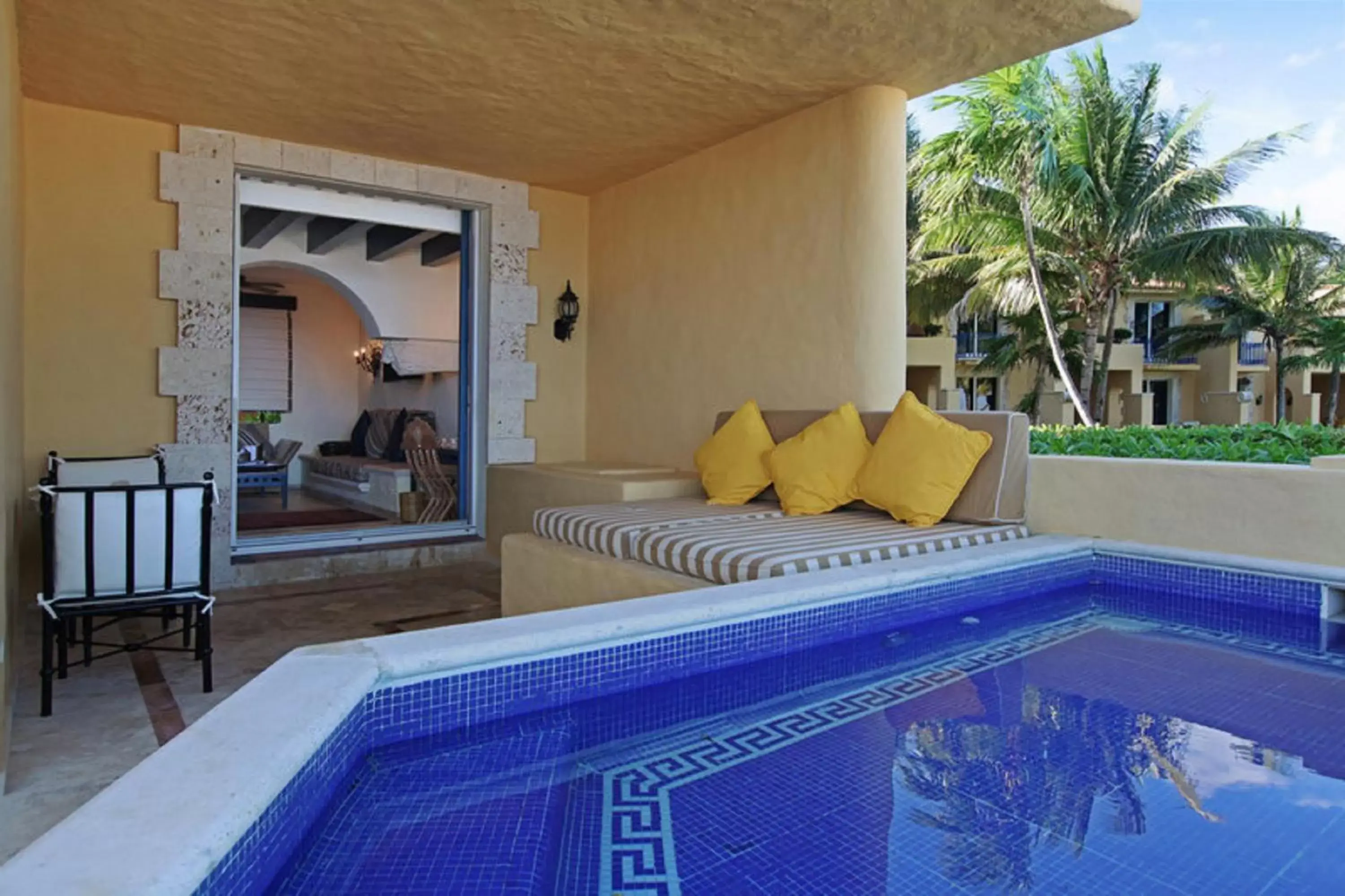 Balcony/Terrace, Swimming Pool in Zoetry Paraiso de la Bonita - Endless Privileges