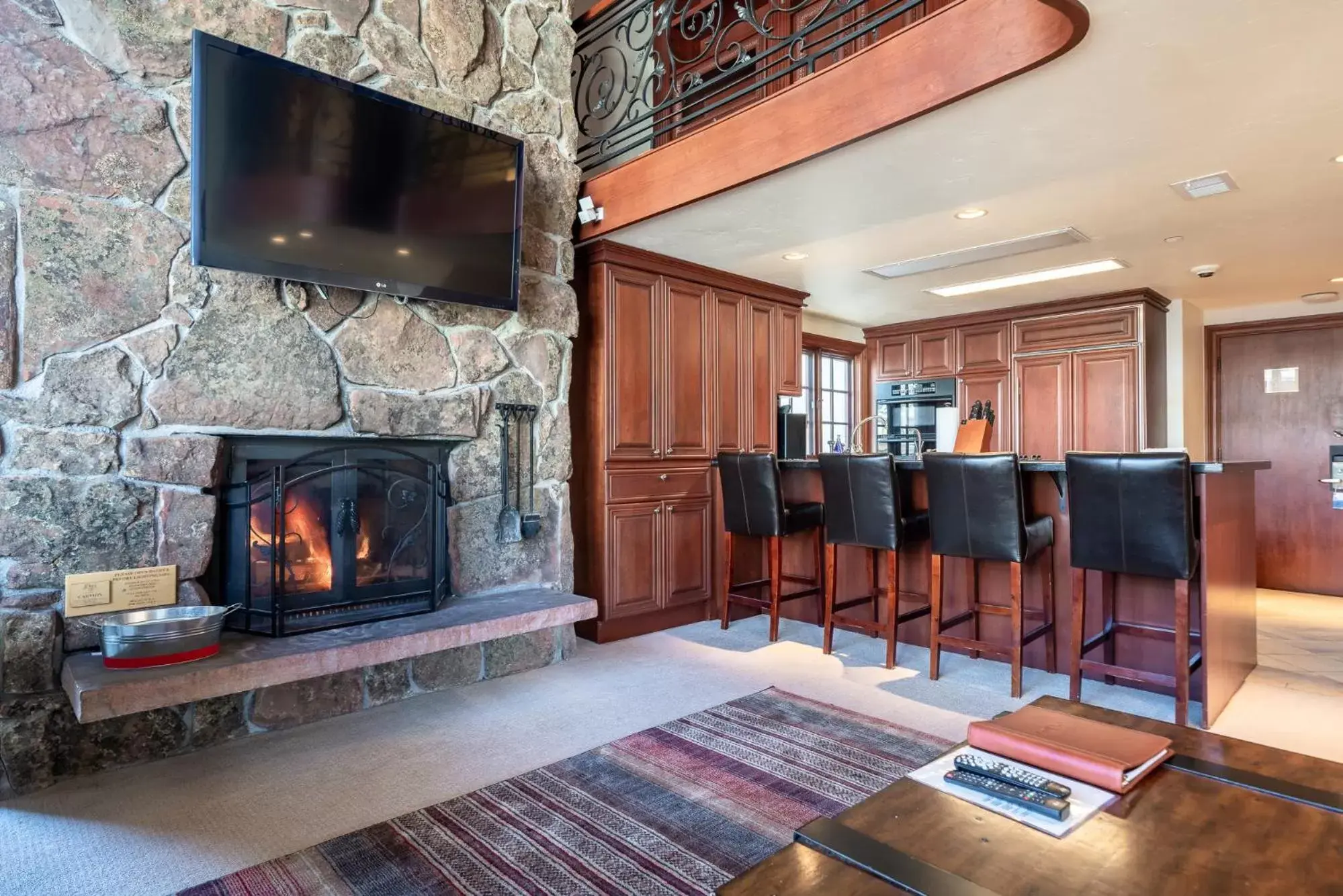 TV and multimedia, TV/Entertainment Center in Lodge at Vail Condominiums