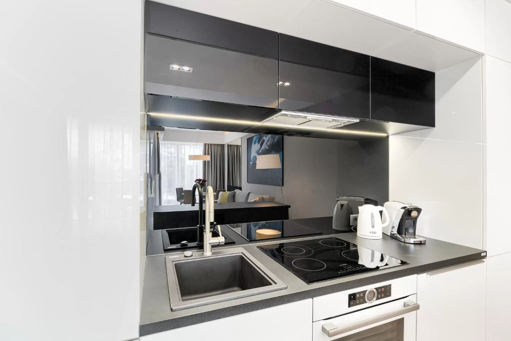 Kitchen or kitchenette in Dune Resort Mielno - C