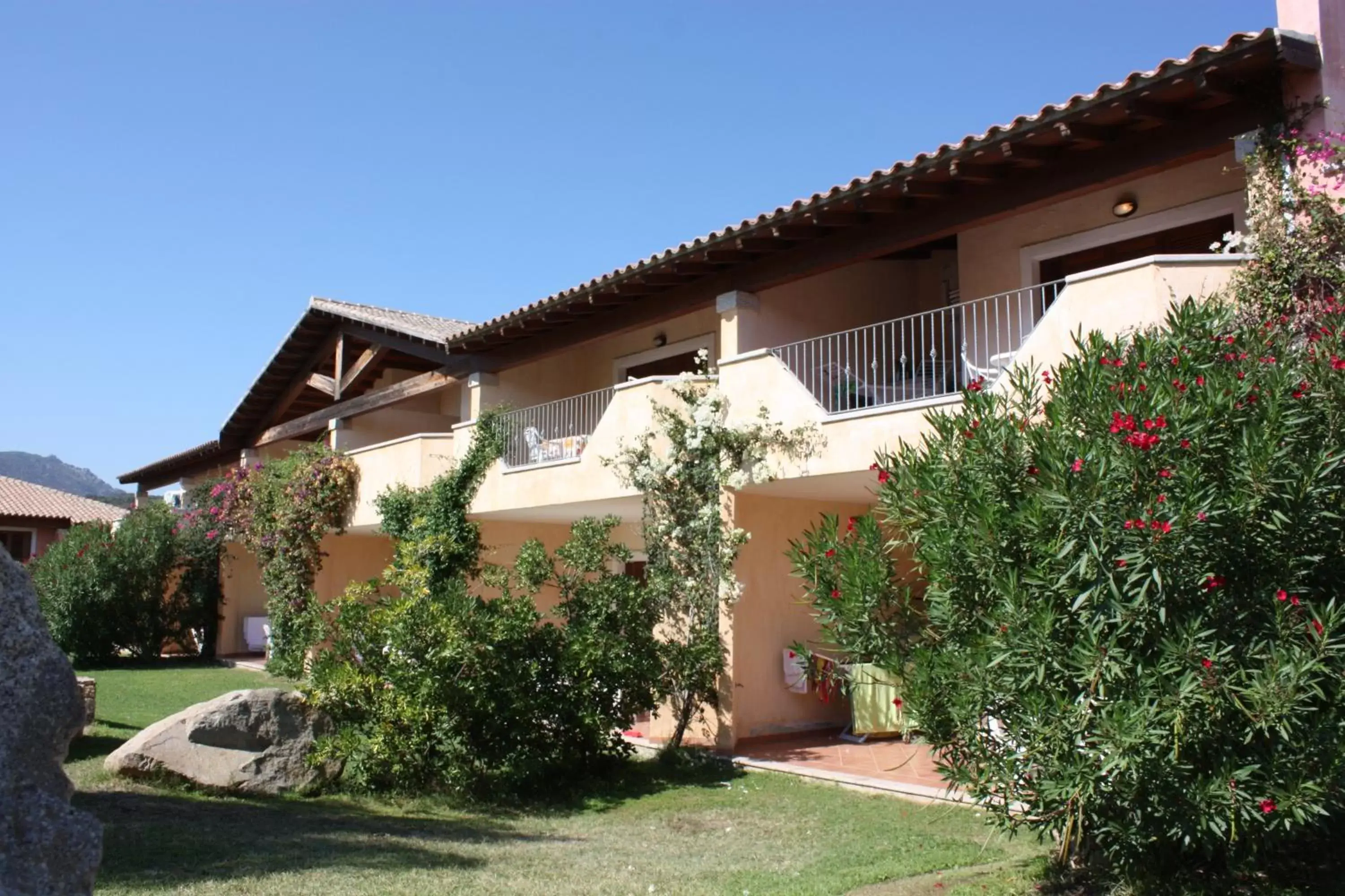 Property Building in Le Corti di Marinella