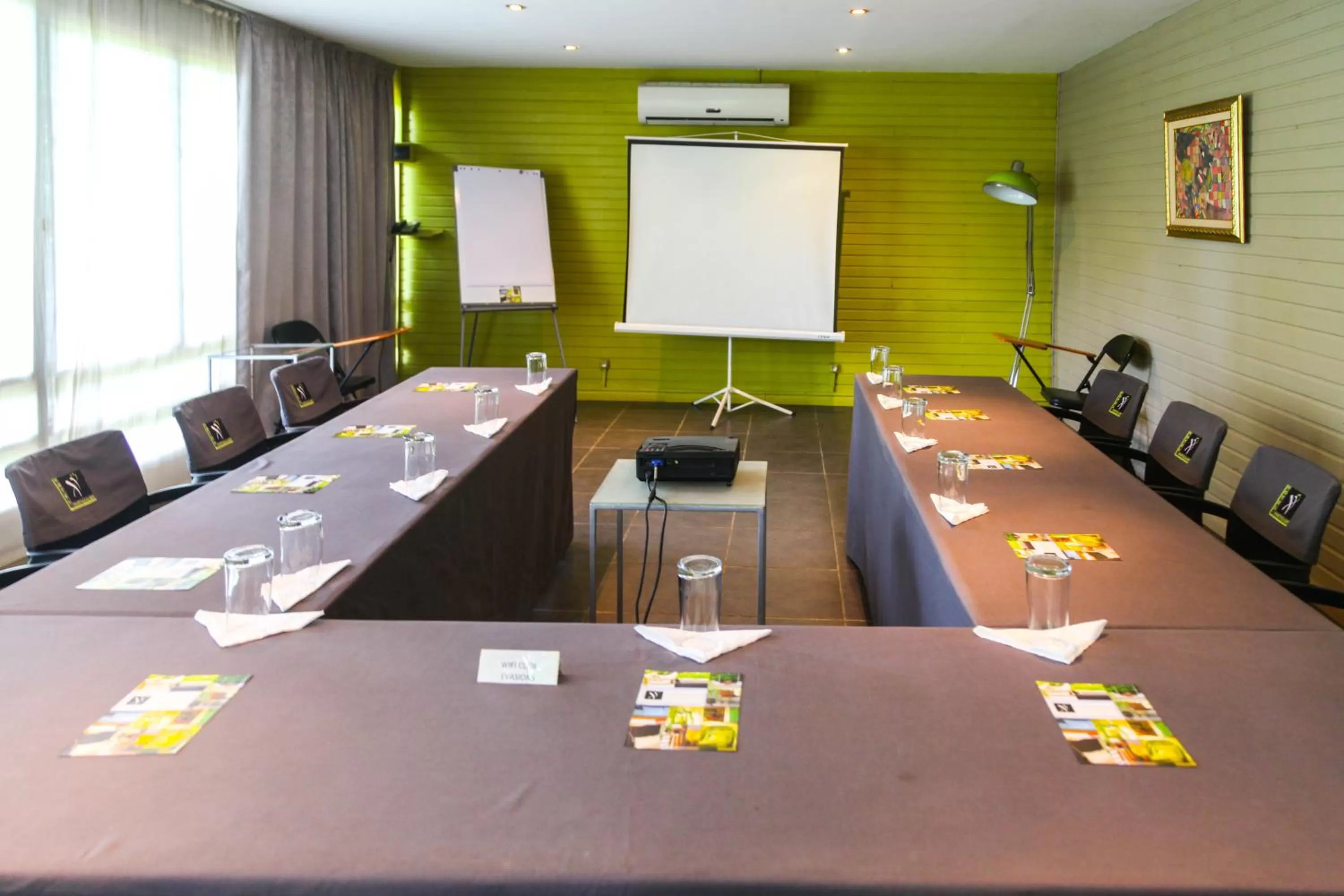 Meeting/conference room in Boutique Hotel Particulier