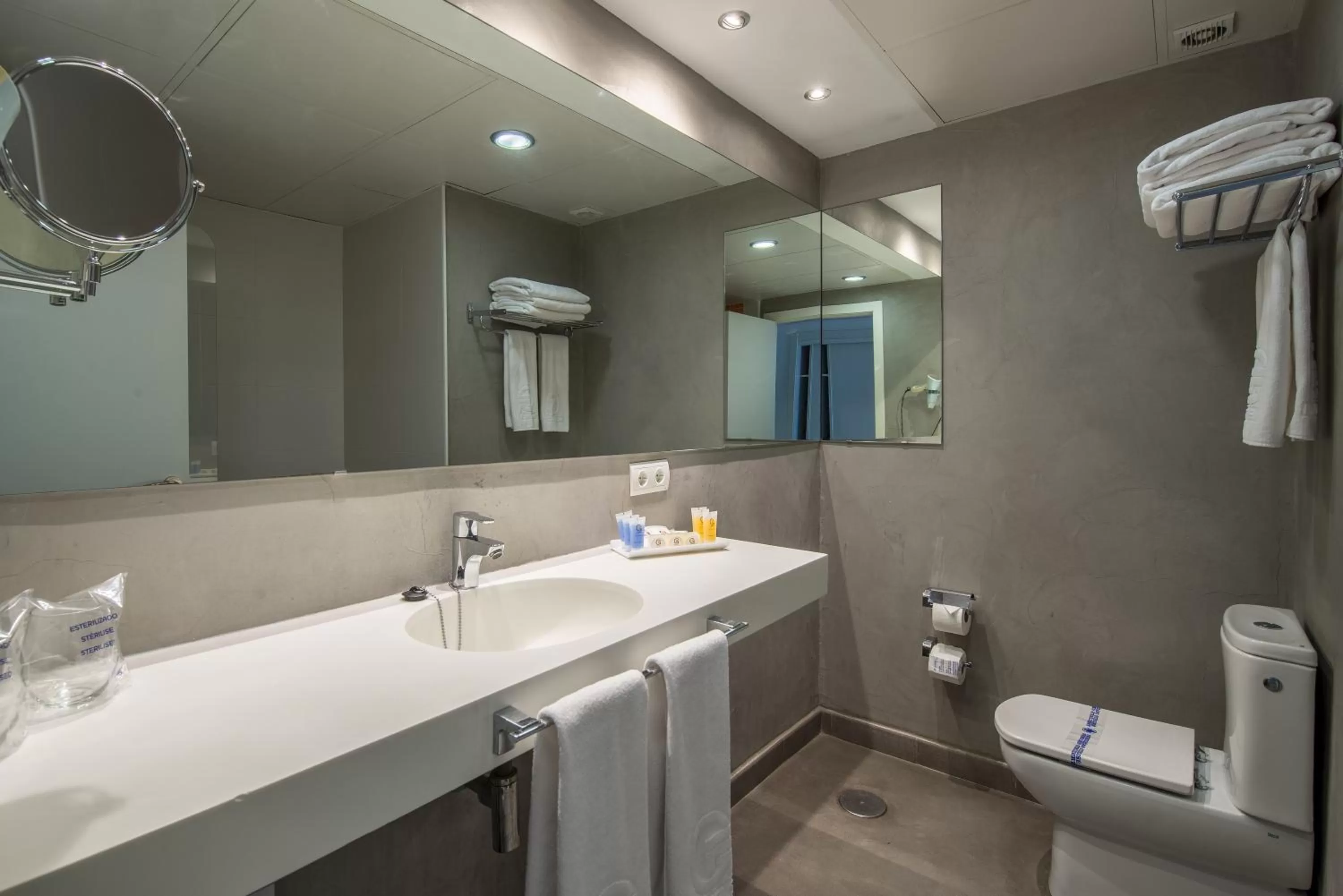 Bathroom in Climia Belroy 4 Sup