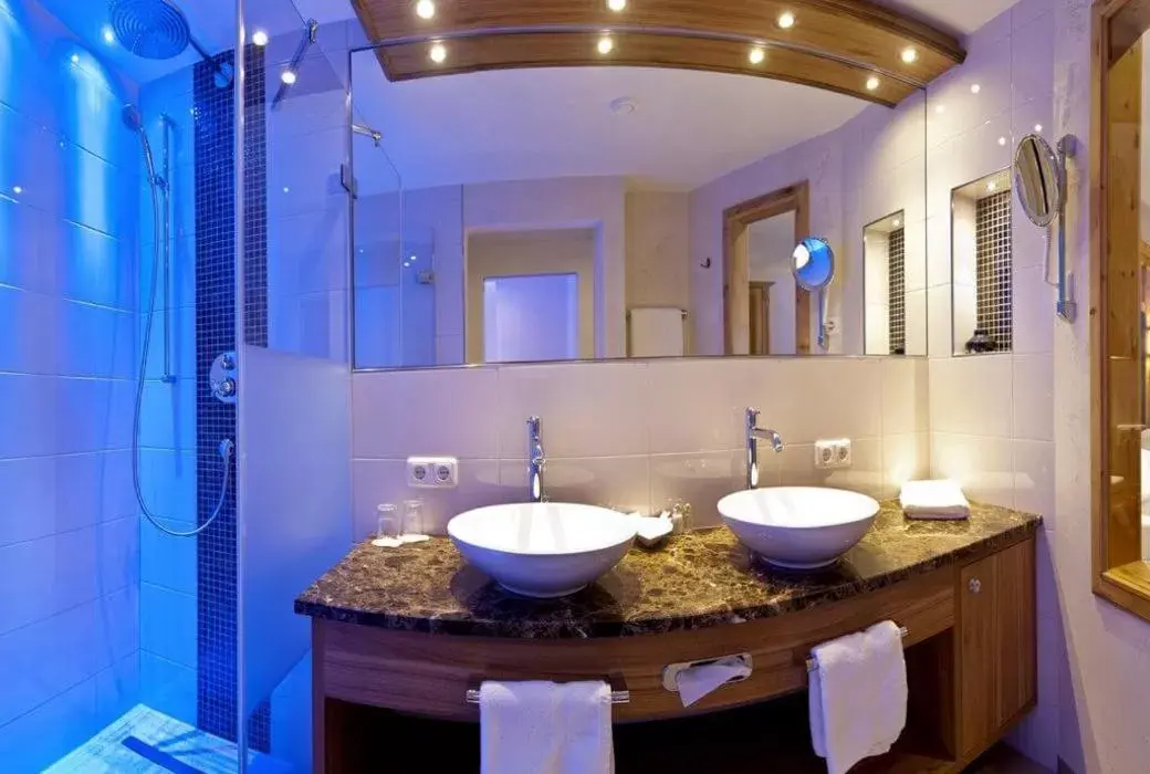 Bathroom in Sporthotel Ellmau in Tirol