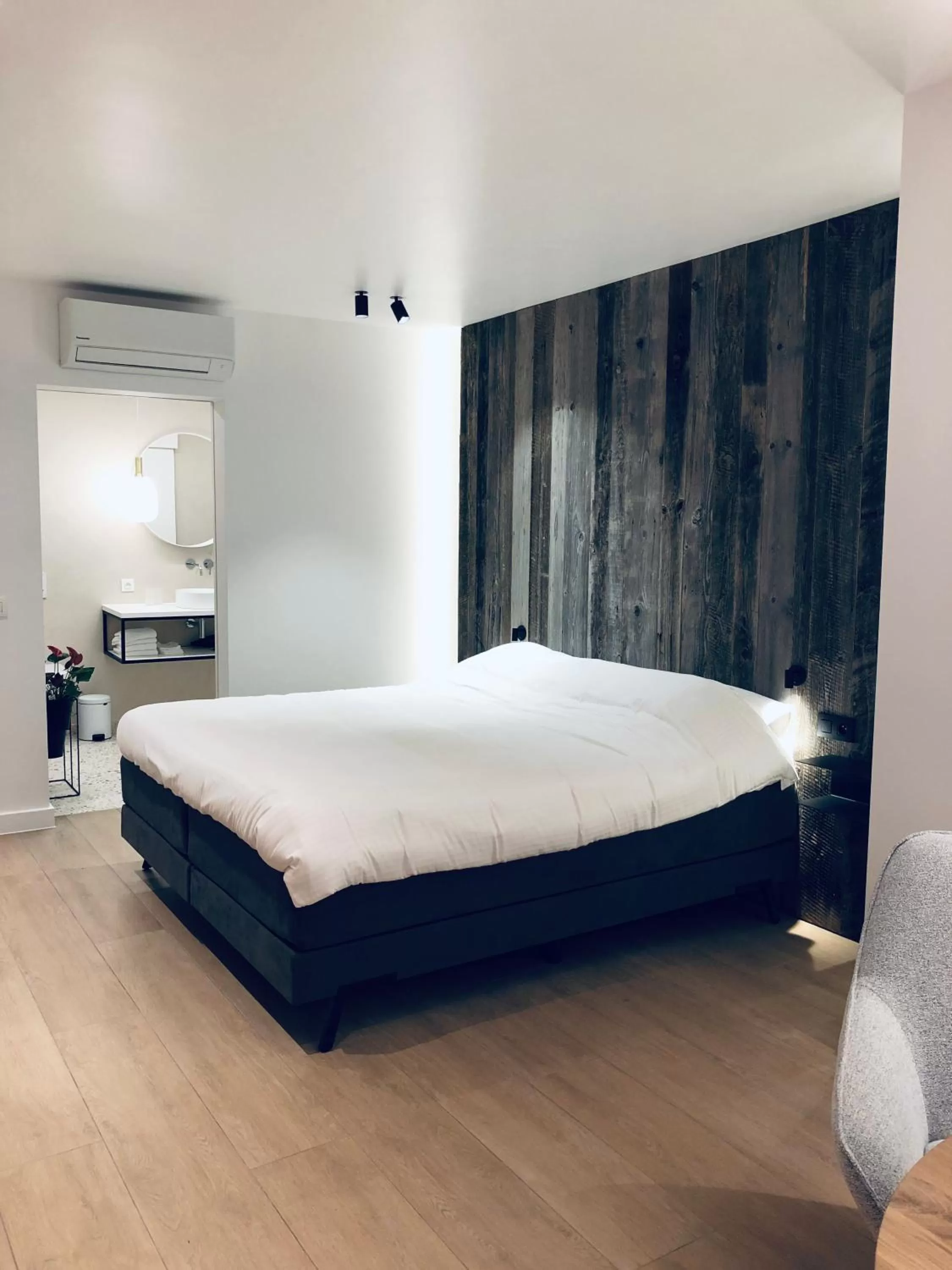 Bed in Suites Le Porte-Bonheur