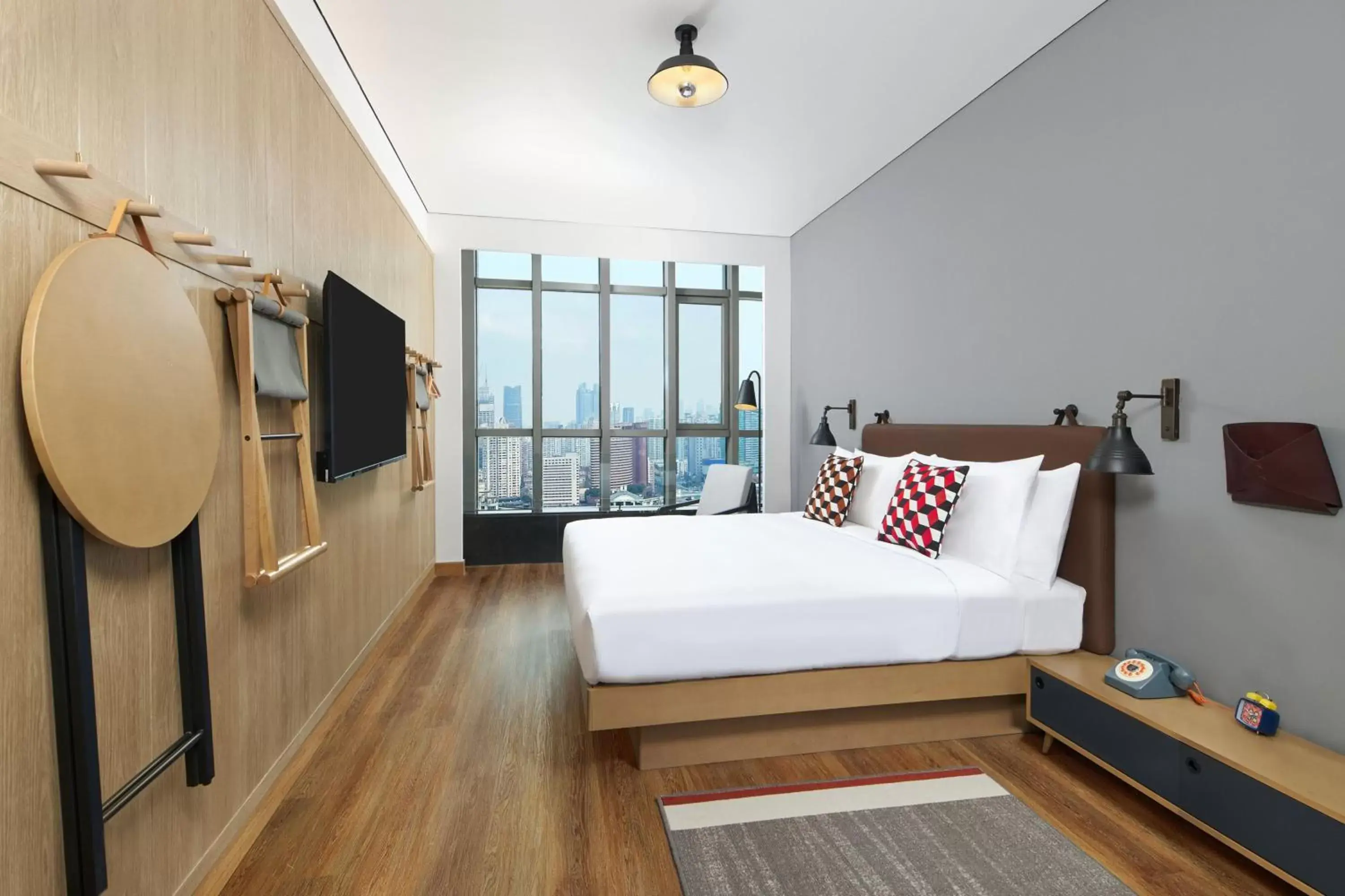 Standard King Room with City View in Moxy Shanghai Xuhui Standard King Room with City View in Moxy Shanghai Xuhui