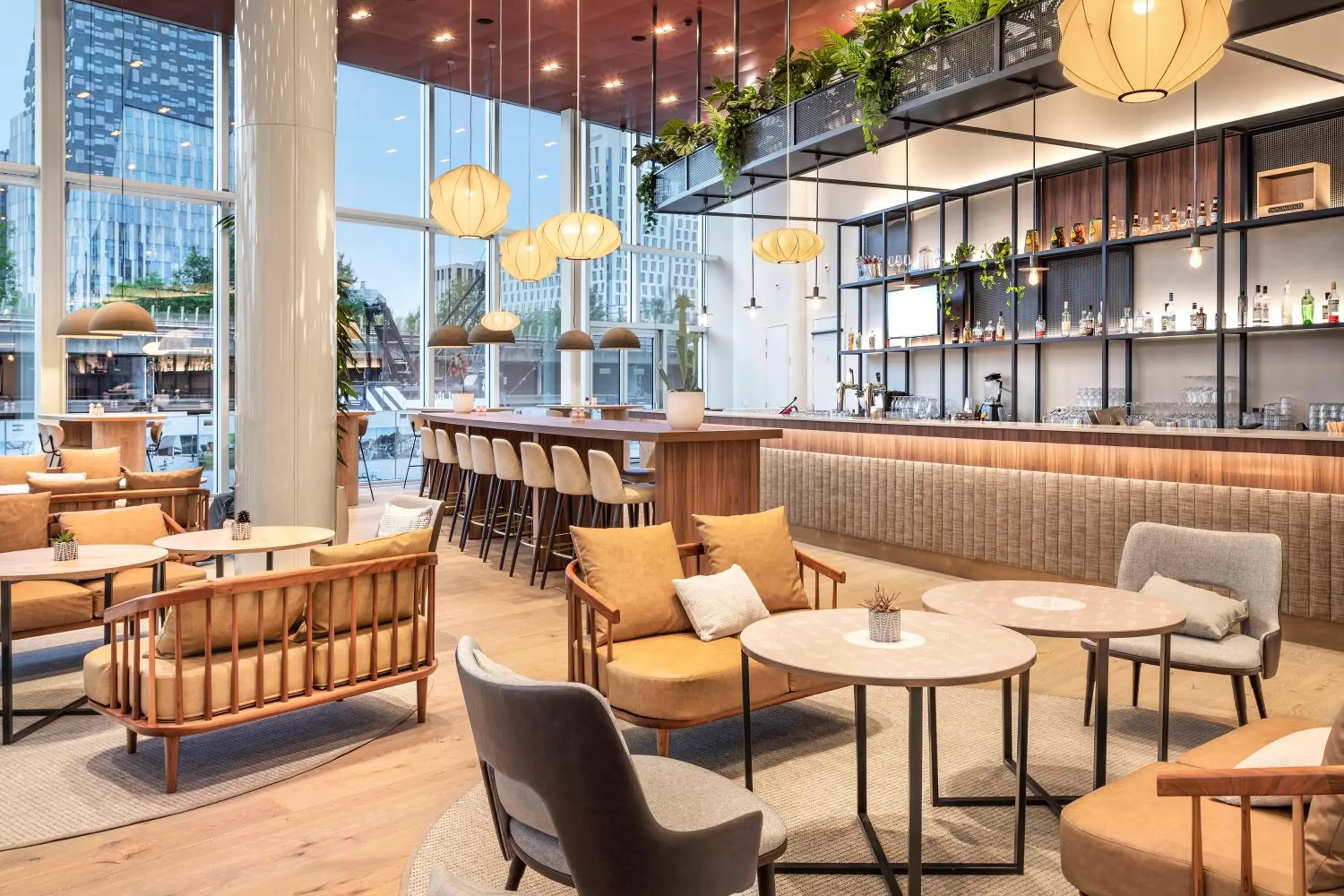 Restaurant/places to eat, Lounge/Bar in INNSiDE by Meliá Amsterdam