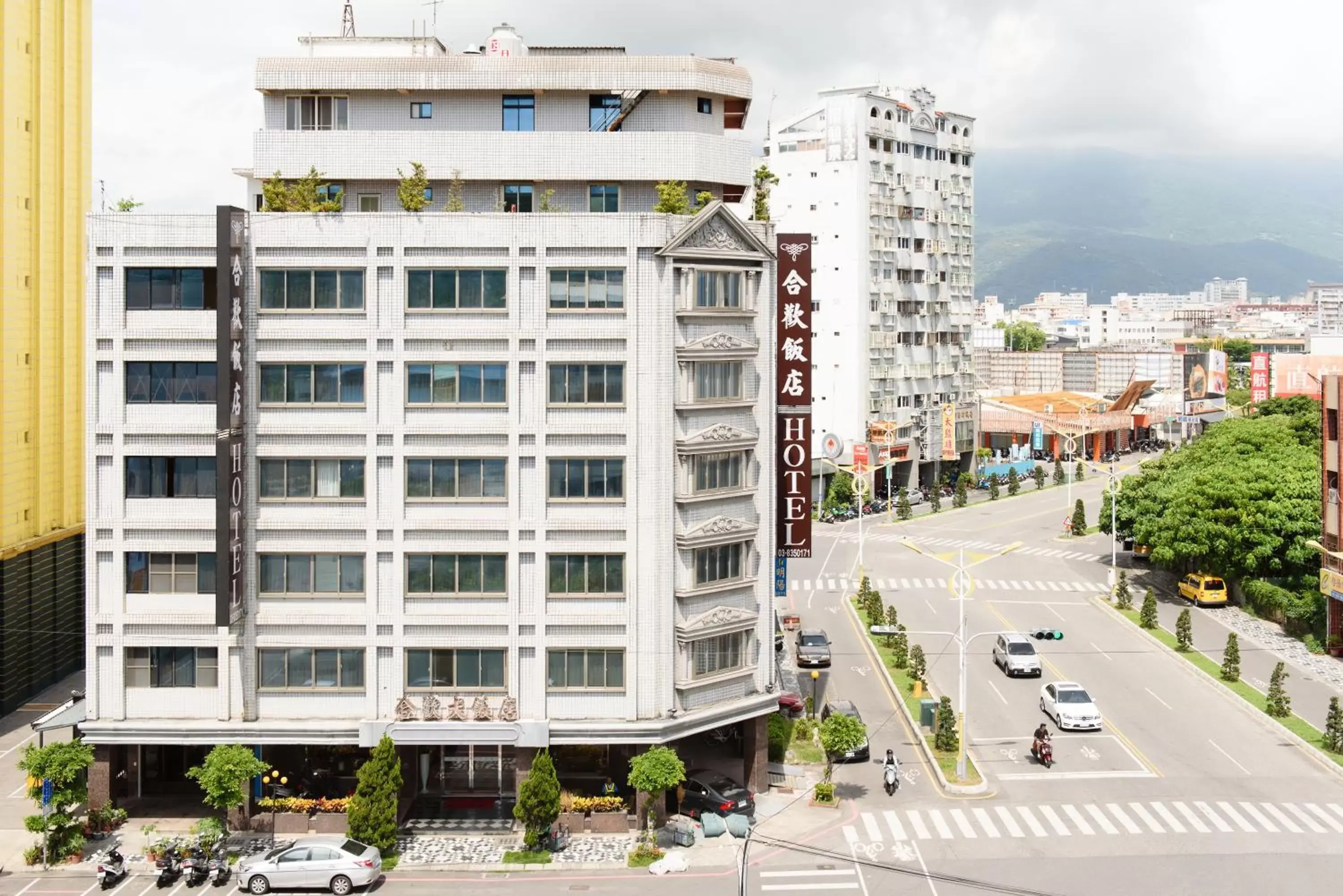 Property building in Herhuan Hotel