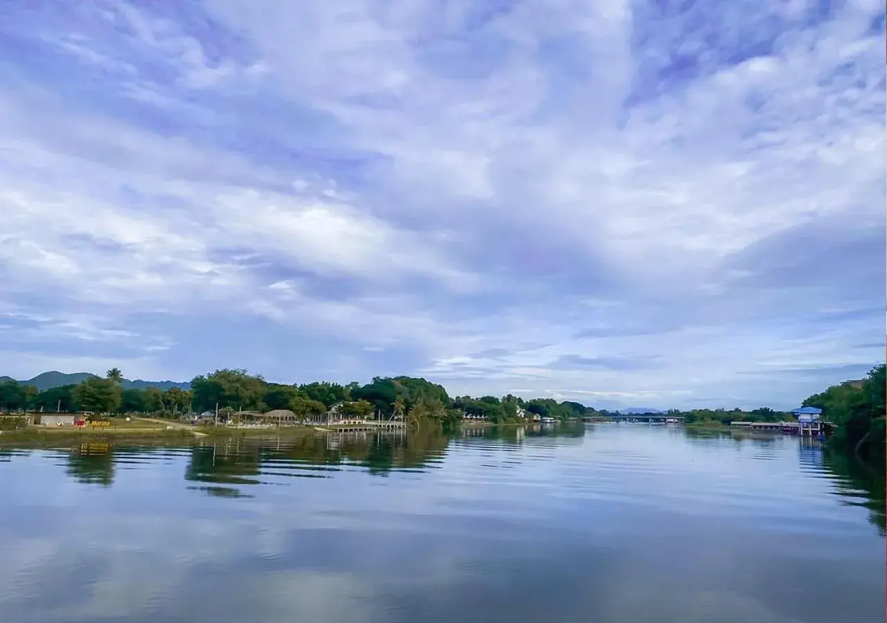 River view, Swimming Pool in Tara Raft