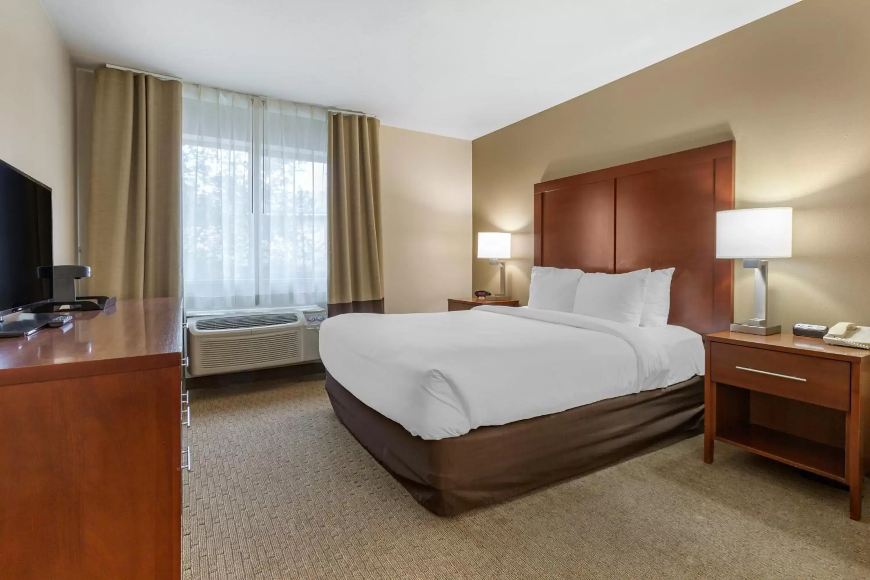Bedroom, Bed in Comfort Inn & Suites Los Alamos