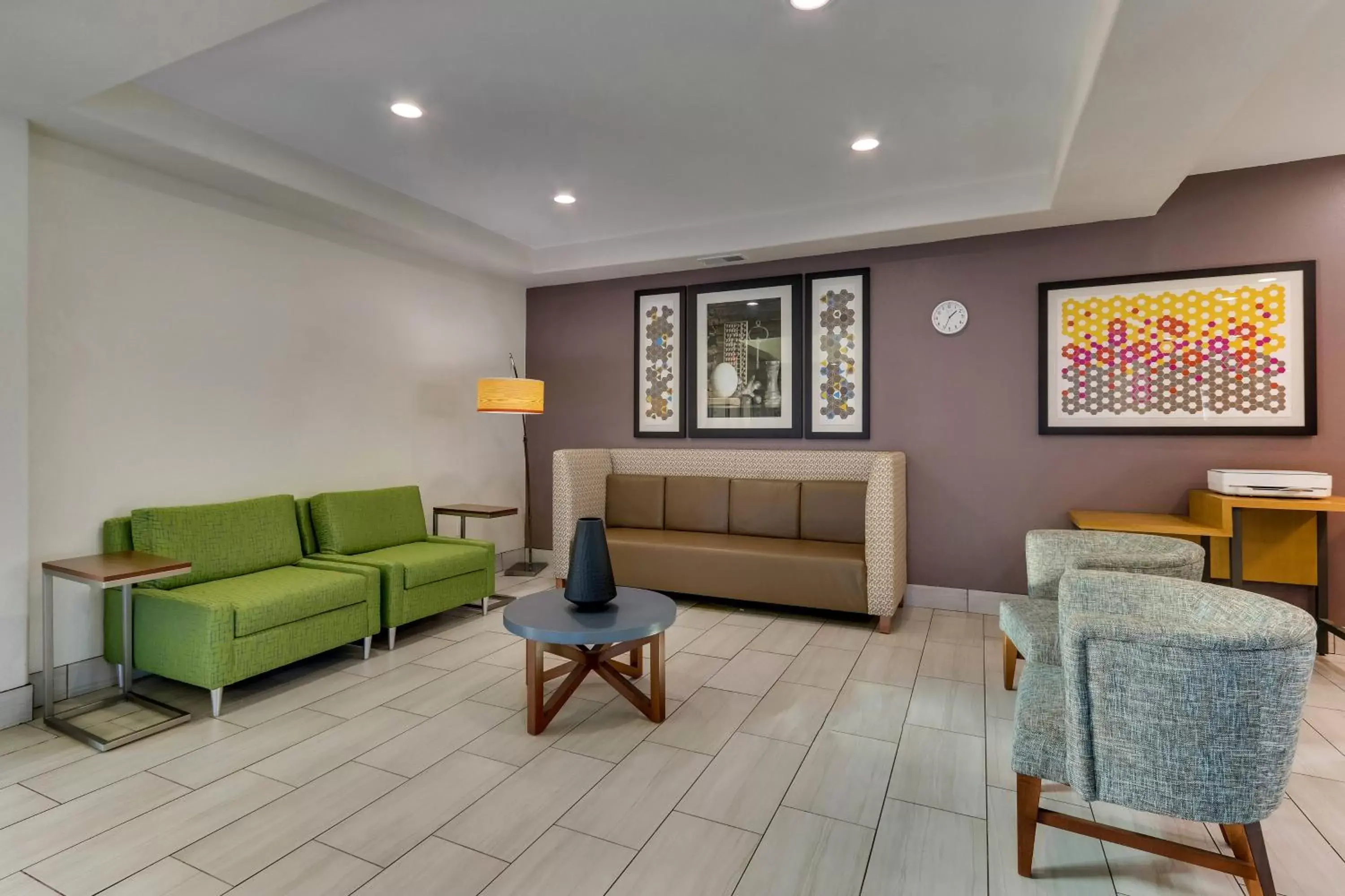 Property building, Seating Area in Holiday Inn Express Lake Worth NW Loop 820, an IHG Hotel