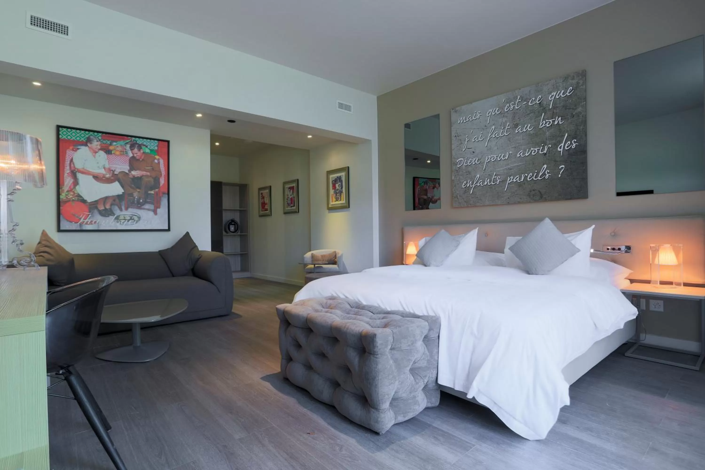 Photo of the whole room, Bed in Chez Maman Hotel & Restaurant