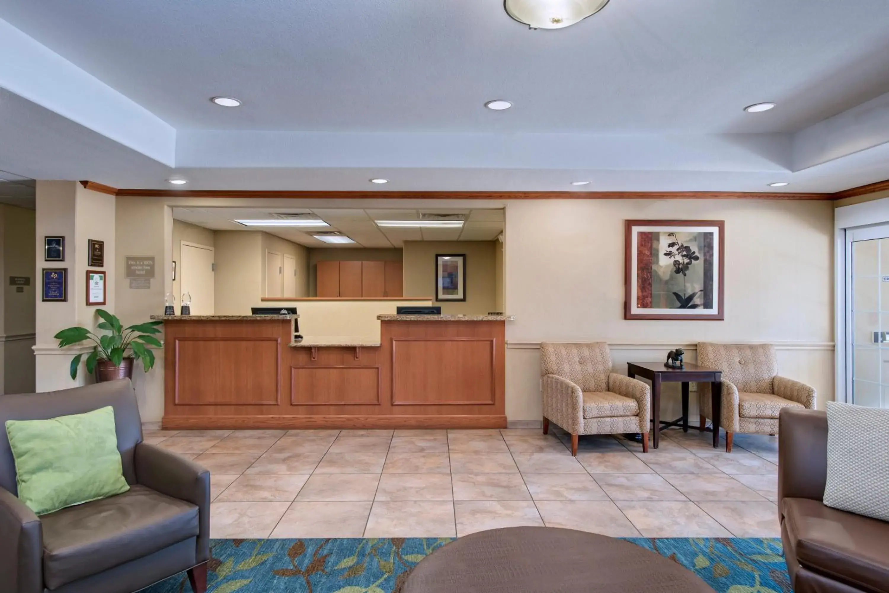 Property building, Lobby/Reception in Candlewood Suites Austin North-Cedar Park, an IHG Hotel