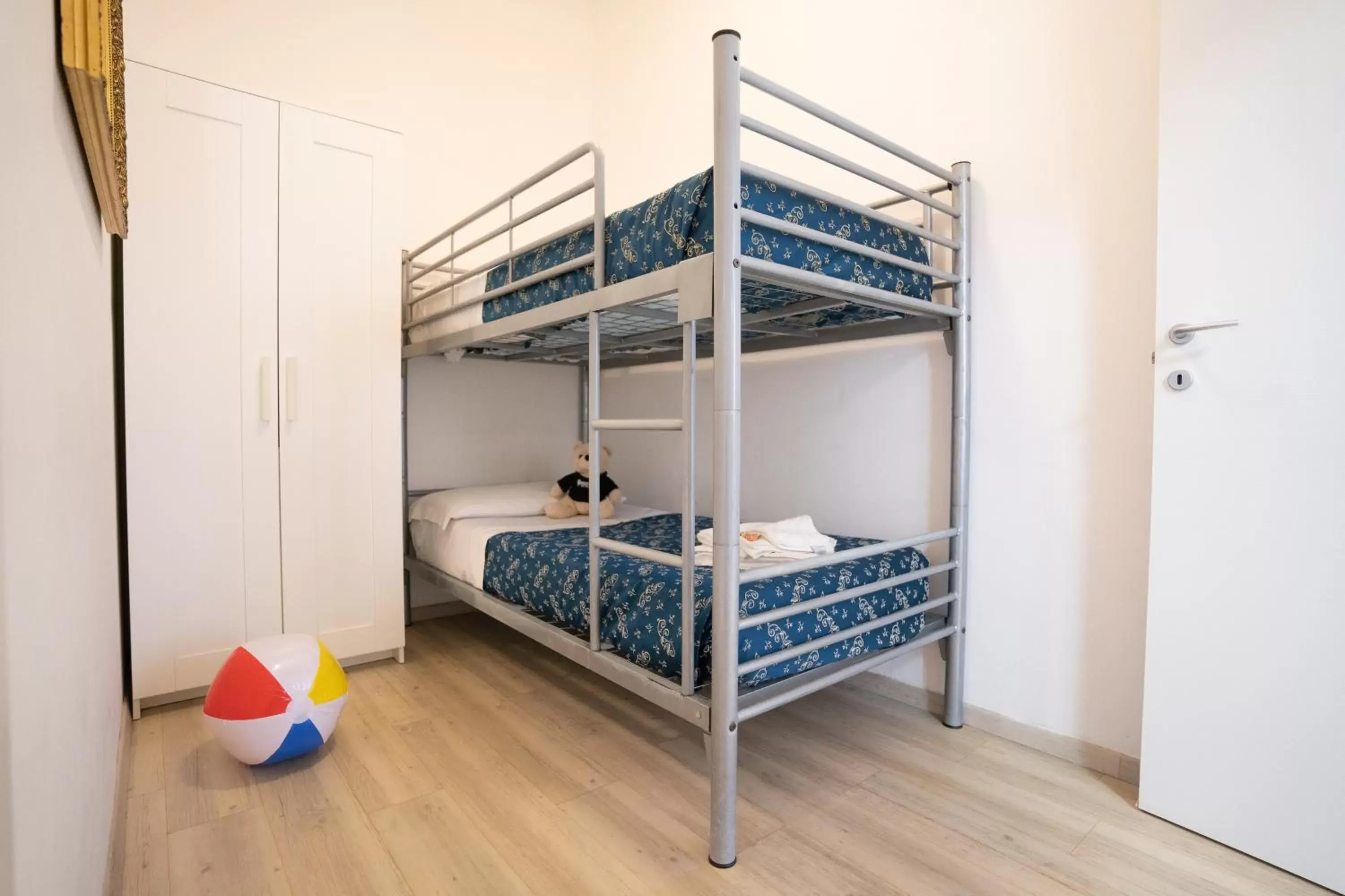 Bedroom, Bunk Bed in Residence Millennium