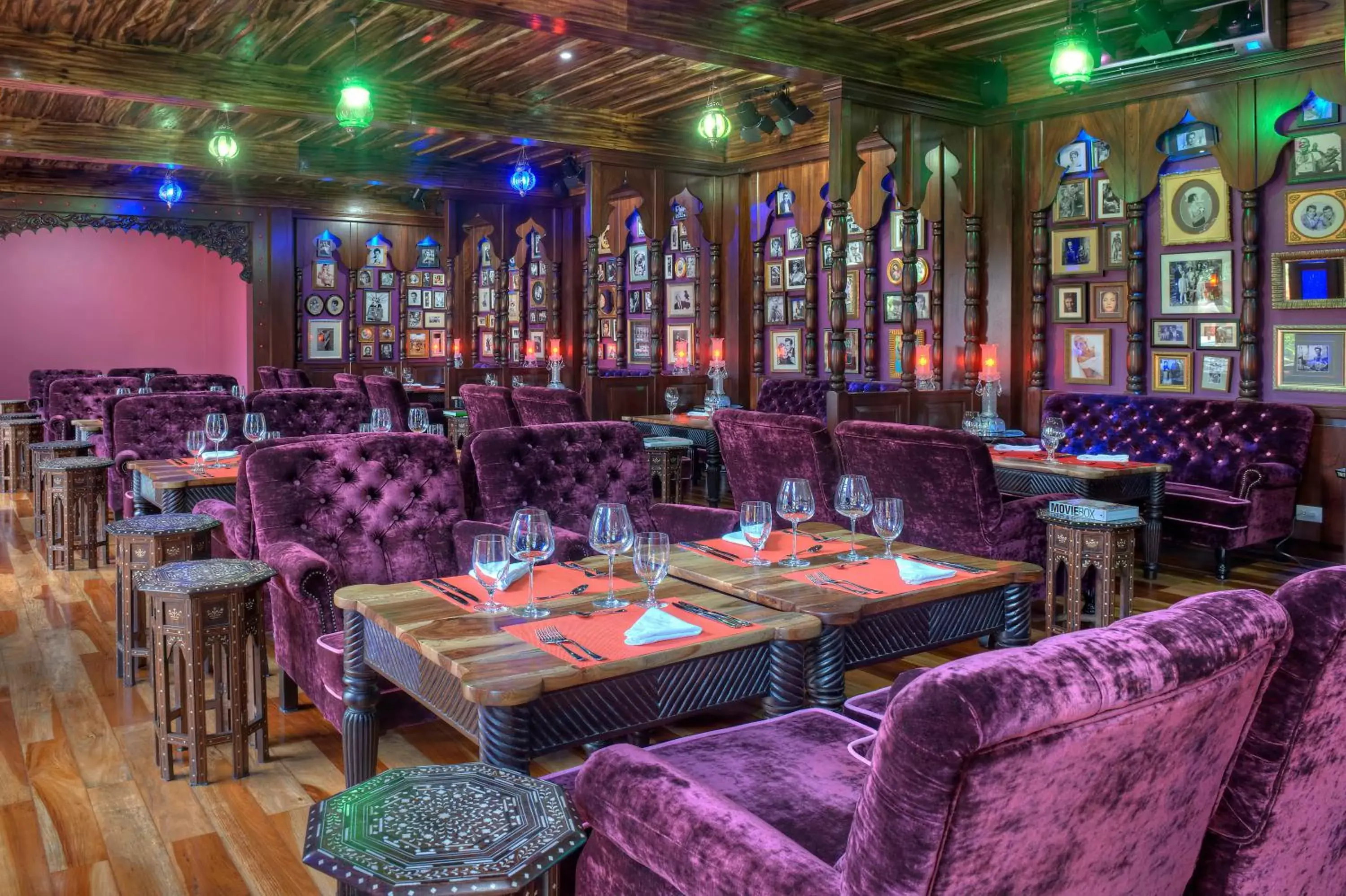 Lounge or bar in Nayara Springs - Adults Only Lounge or bar in Nayara Springs - Adults Only