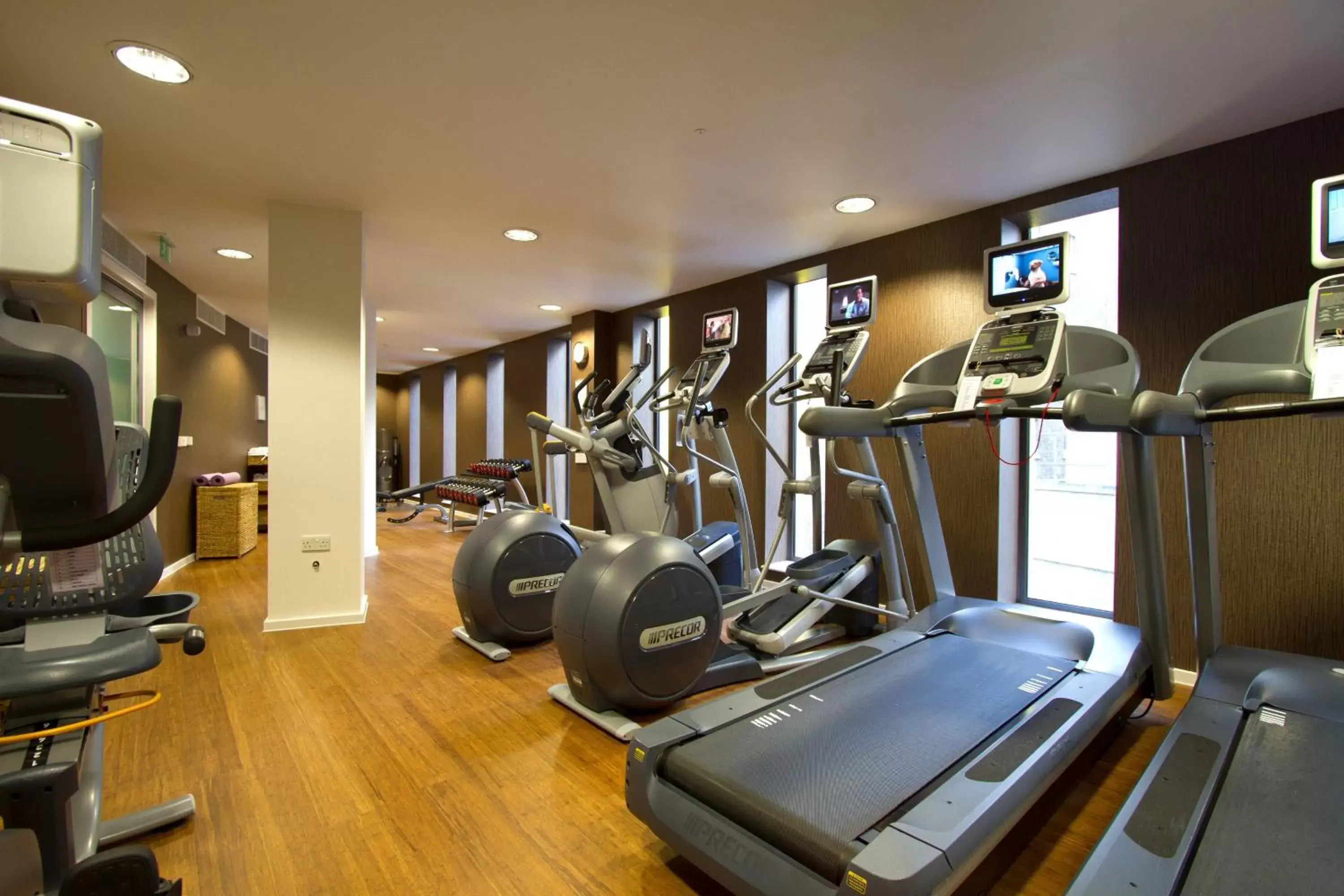 Fitness centre/facilities, Fitness Center/Facilities in St. Ermin's Hotel, Autograph Collection