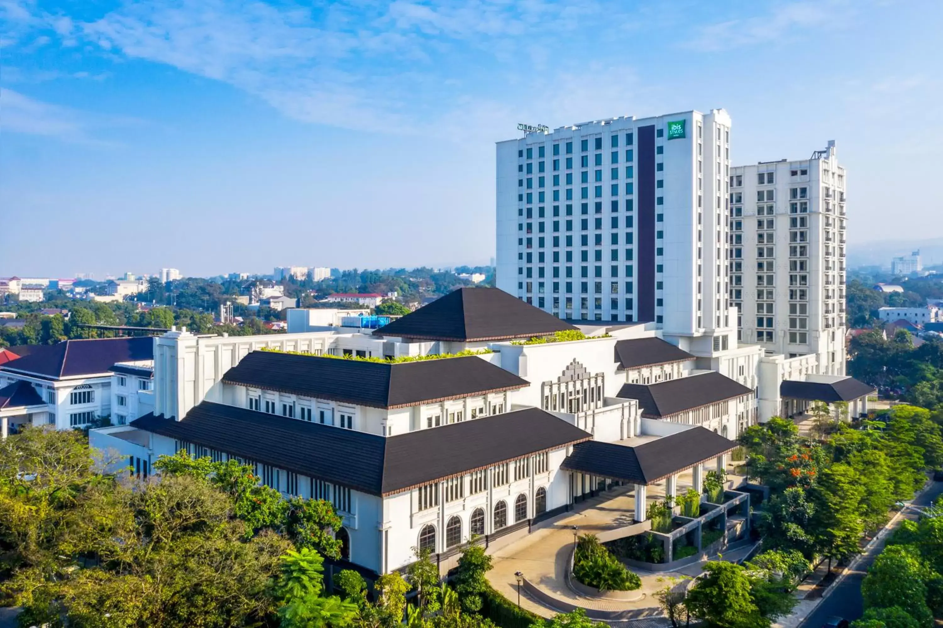 Property building in ibis Styles Bandung Grand Central