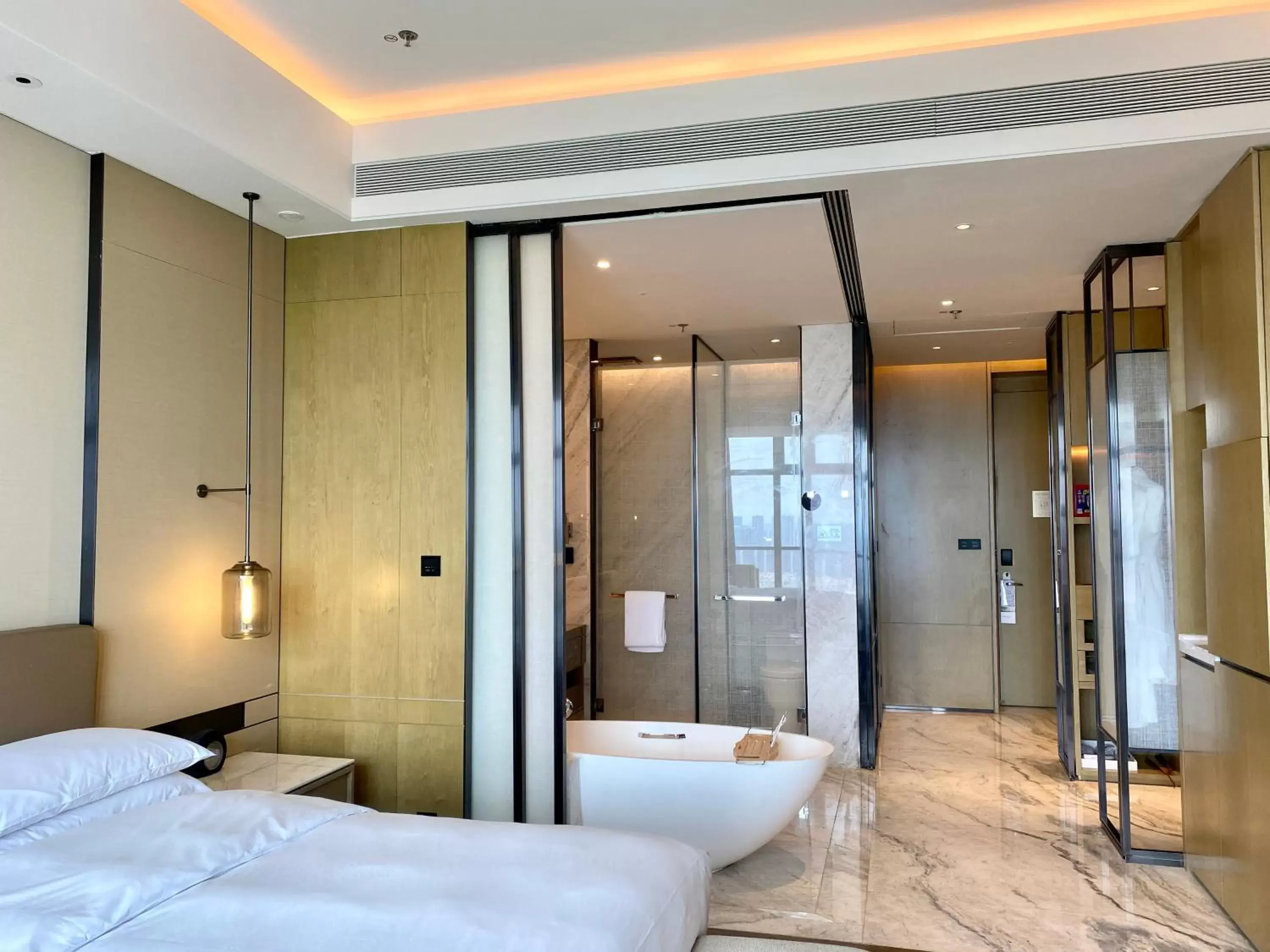 Property building, Bathroom in Zhangjiagang Marriott Hotel