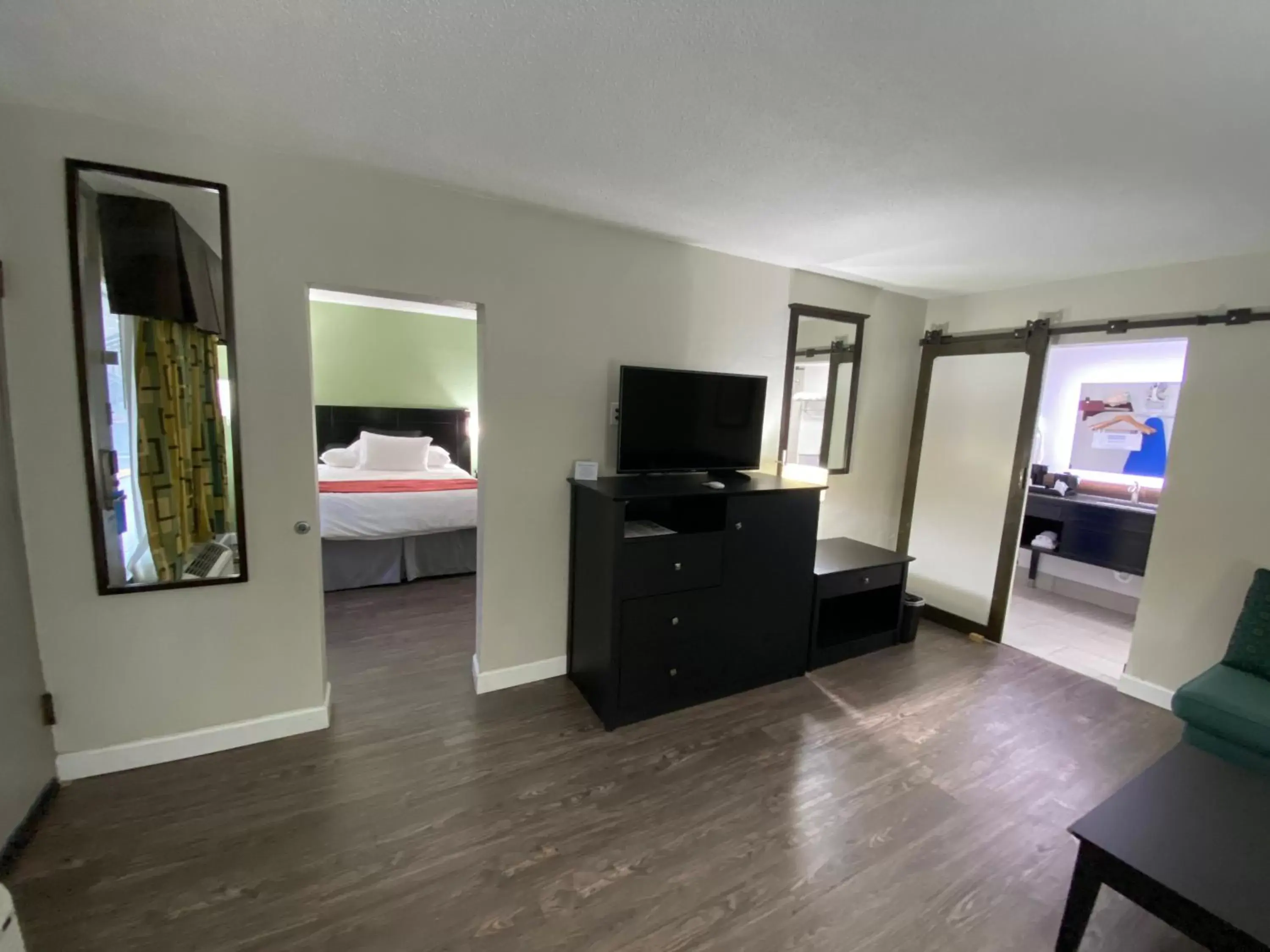 King Studio with Sofa Bed in Lx Hotel, BW Signature Collection By Best Western King Studio with Sofa Bed in Lx Hotel, BW Signature Collection By Best Western