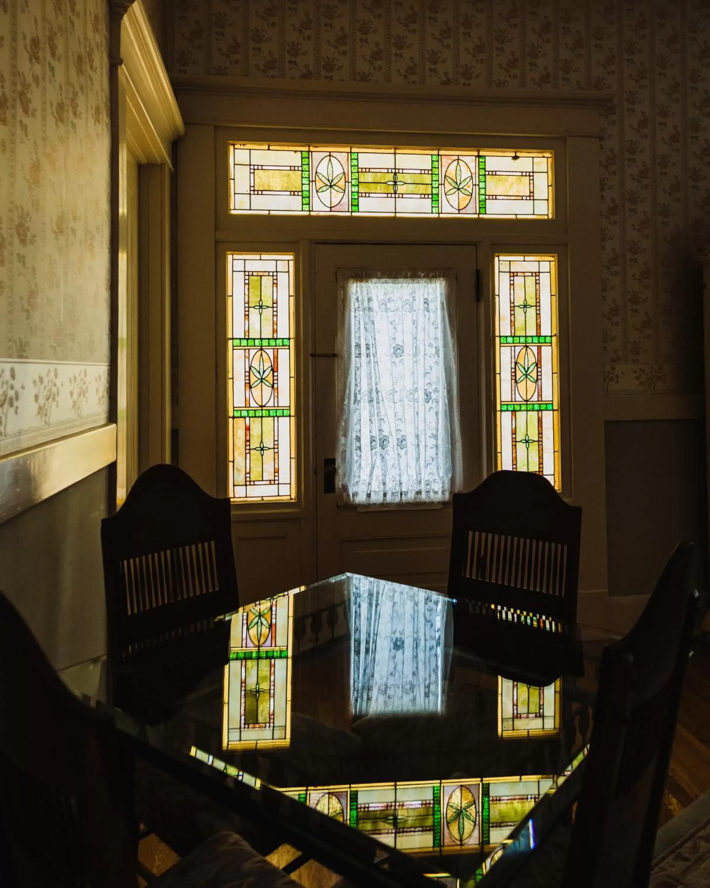 Bedroom, Dining Area in The Mansion at Elfindale