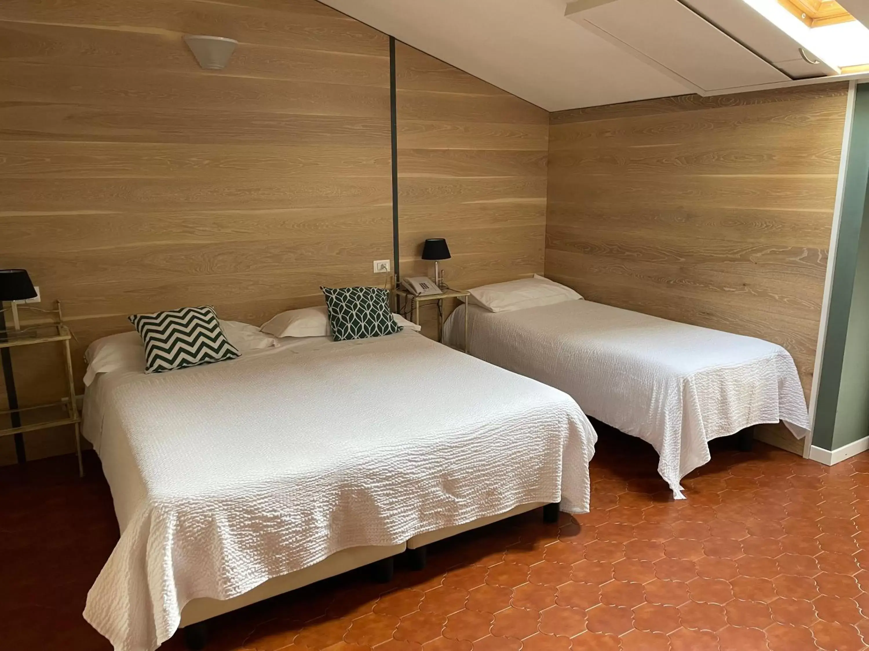 Bed in Hotel Italia