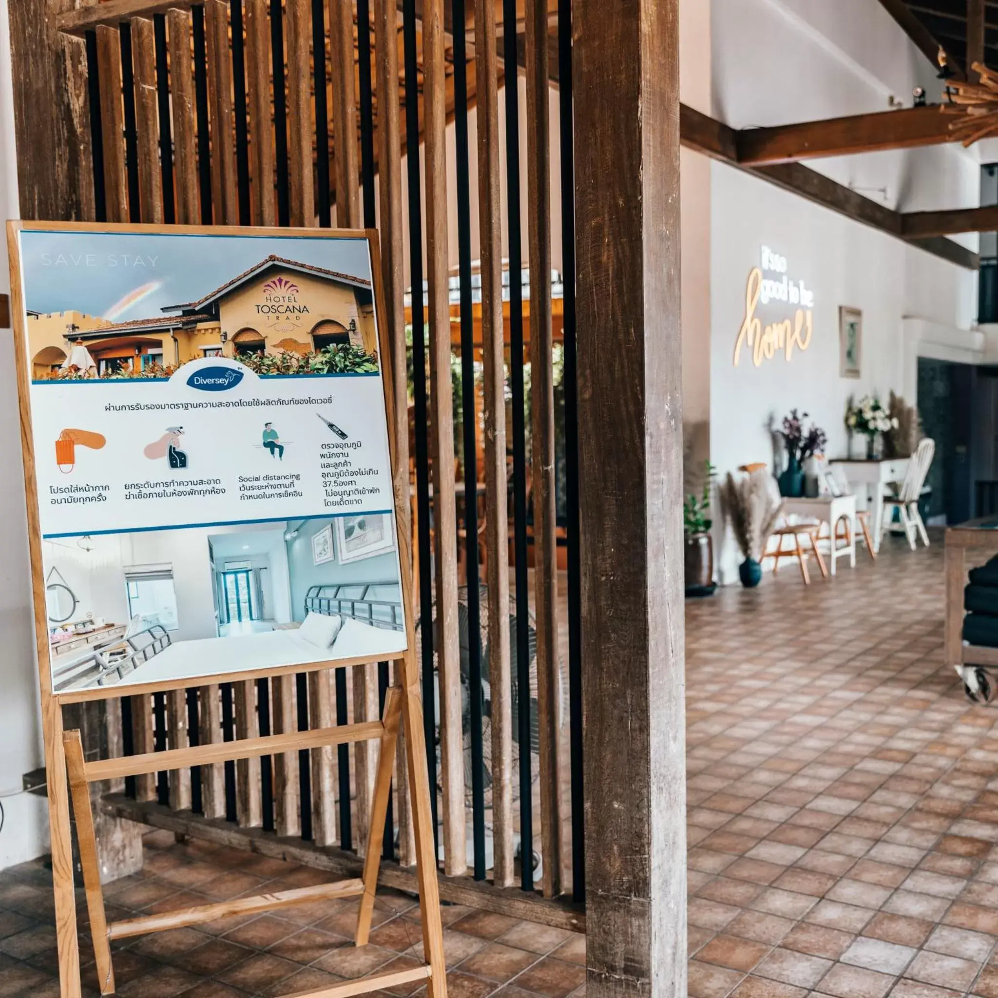 Facade/entrance in Hotel Toscana Trat