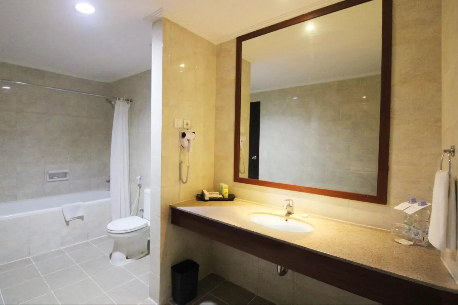 Toilet, Bathroom in Swiss-Belhotel Manokwari